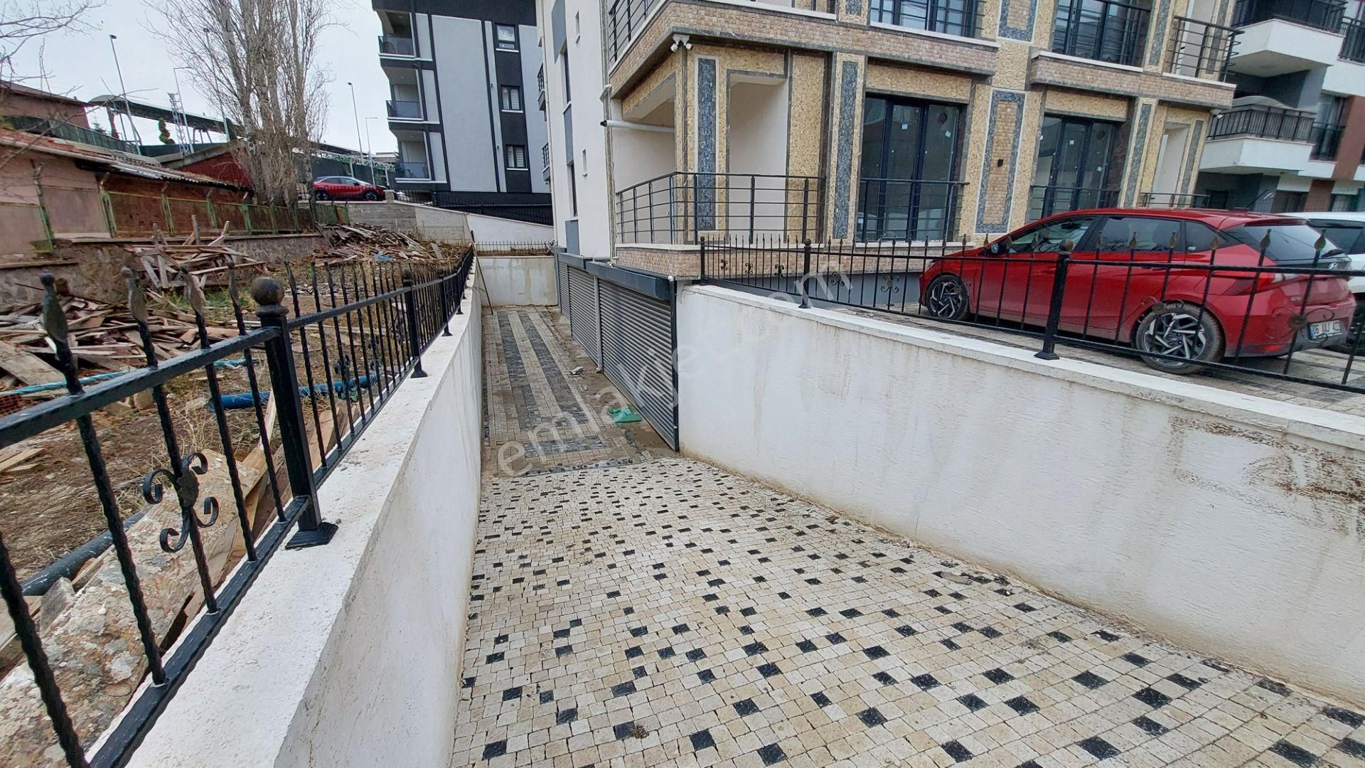 Ankara İncek Dubleks Sıfır 3+1 Bulvara 100 M. Satılık Daire - Görsel 29