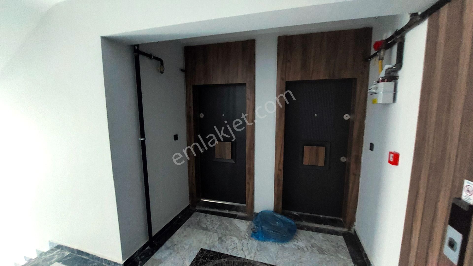 Ankara İncek Dubleks Sıfır 3+1 Bulvara 100 M. Satılık Daire - Görsel 6