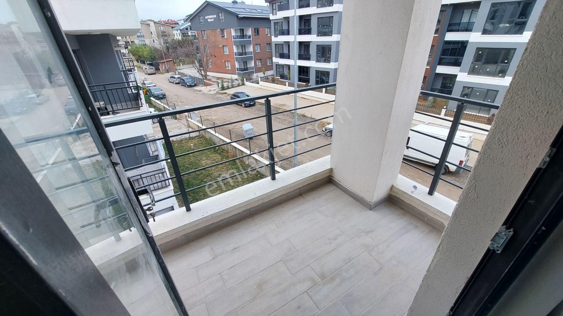 Ankara İncek Dubleks Sıfır 3+1 Bulvara 100 M. Satılık Daire - Görsel 22