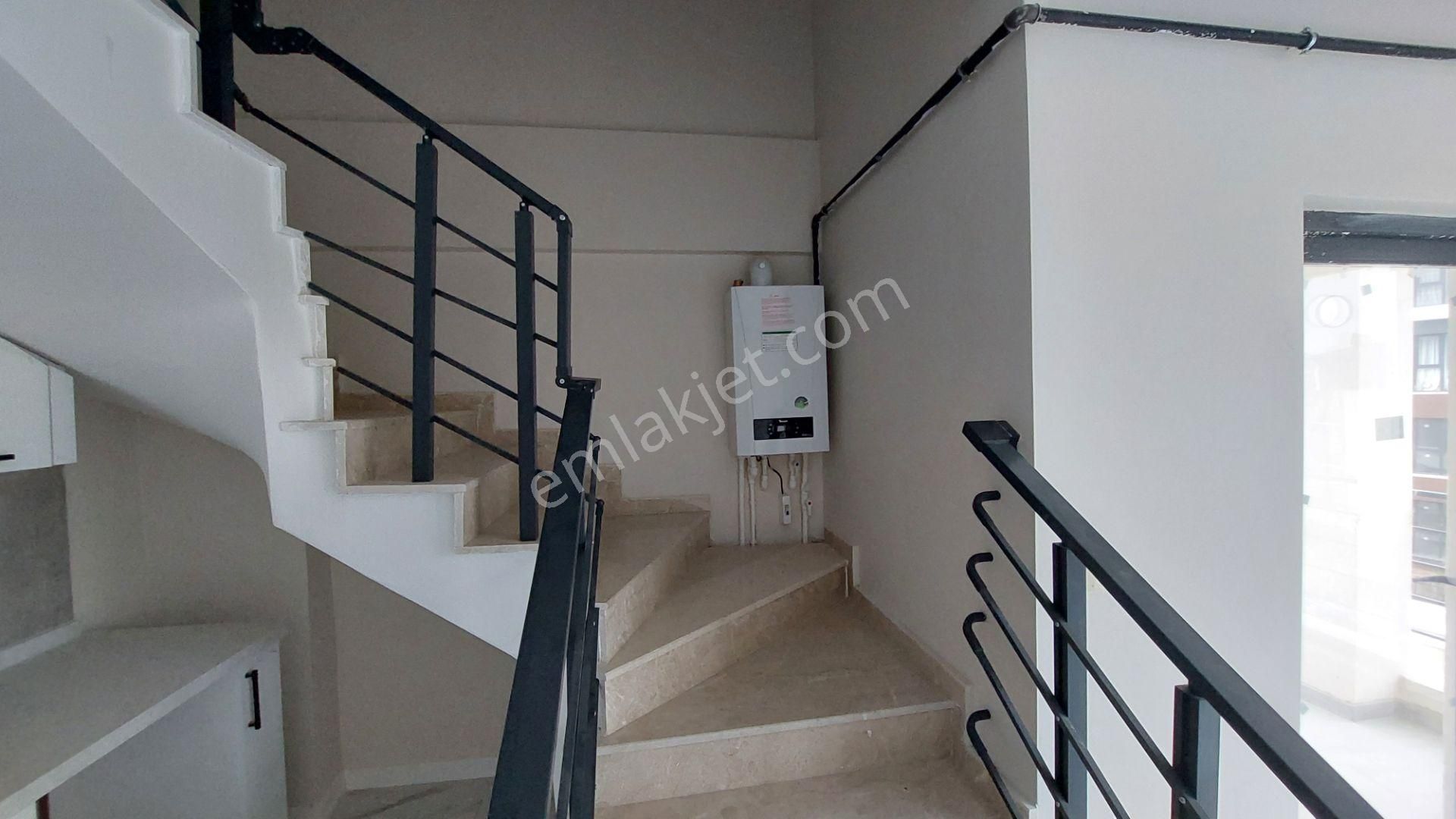 Ankara İncek Dubleks Sıfır 3+1 Bulvara 100 M. Satılık Daire - Görsel 12