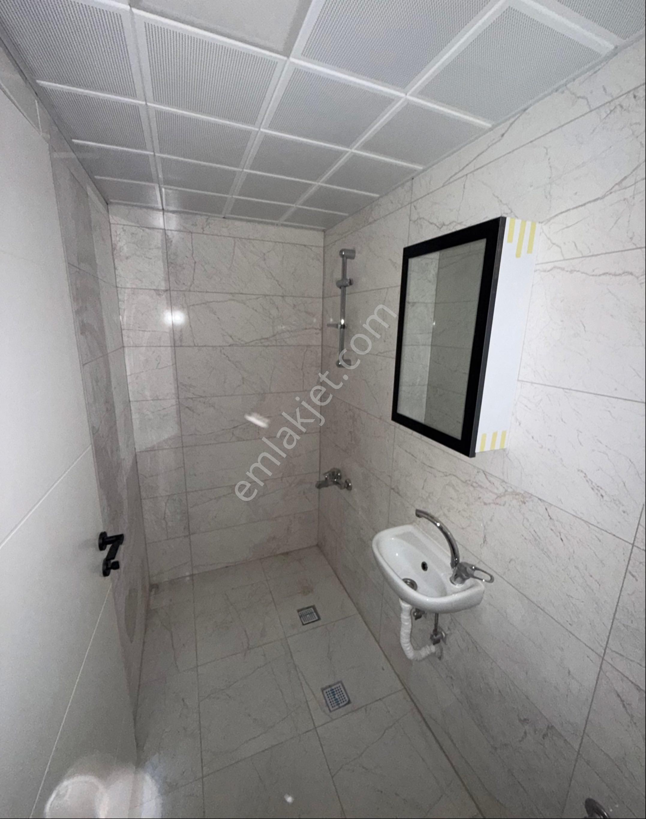 Akhisar Atatürk Mah.prestij Cd.yerden Isıtmalı Satılık 2+1 Kiracılı Arakat Daire - Görsel 13