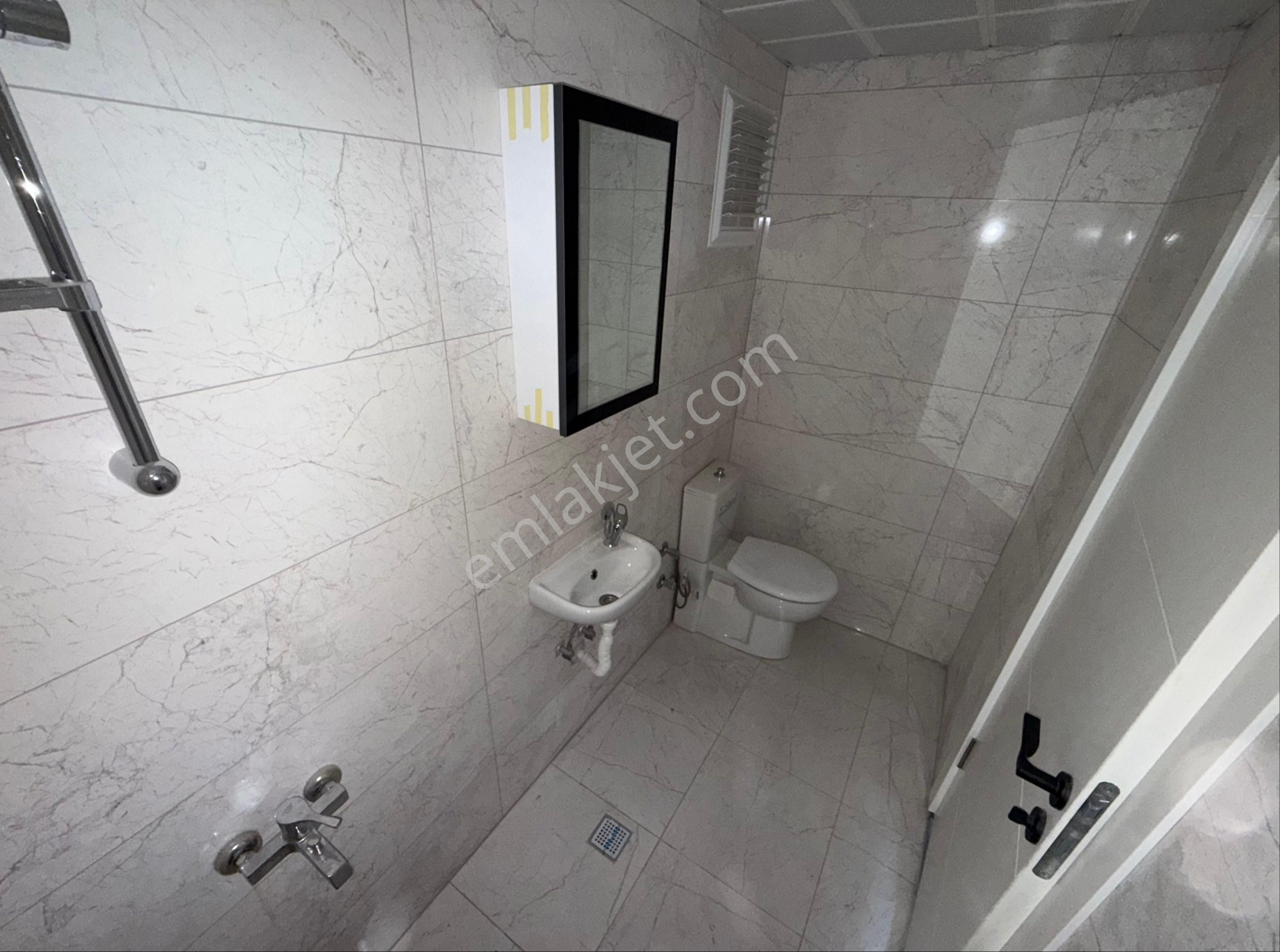 Akhisar Atatürk Mah.prestij Cd.yerden Isıtmalı Satılık 2+1 Kiracılı Arakat Daire - Görsel 10