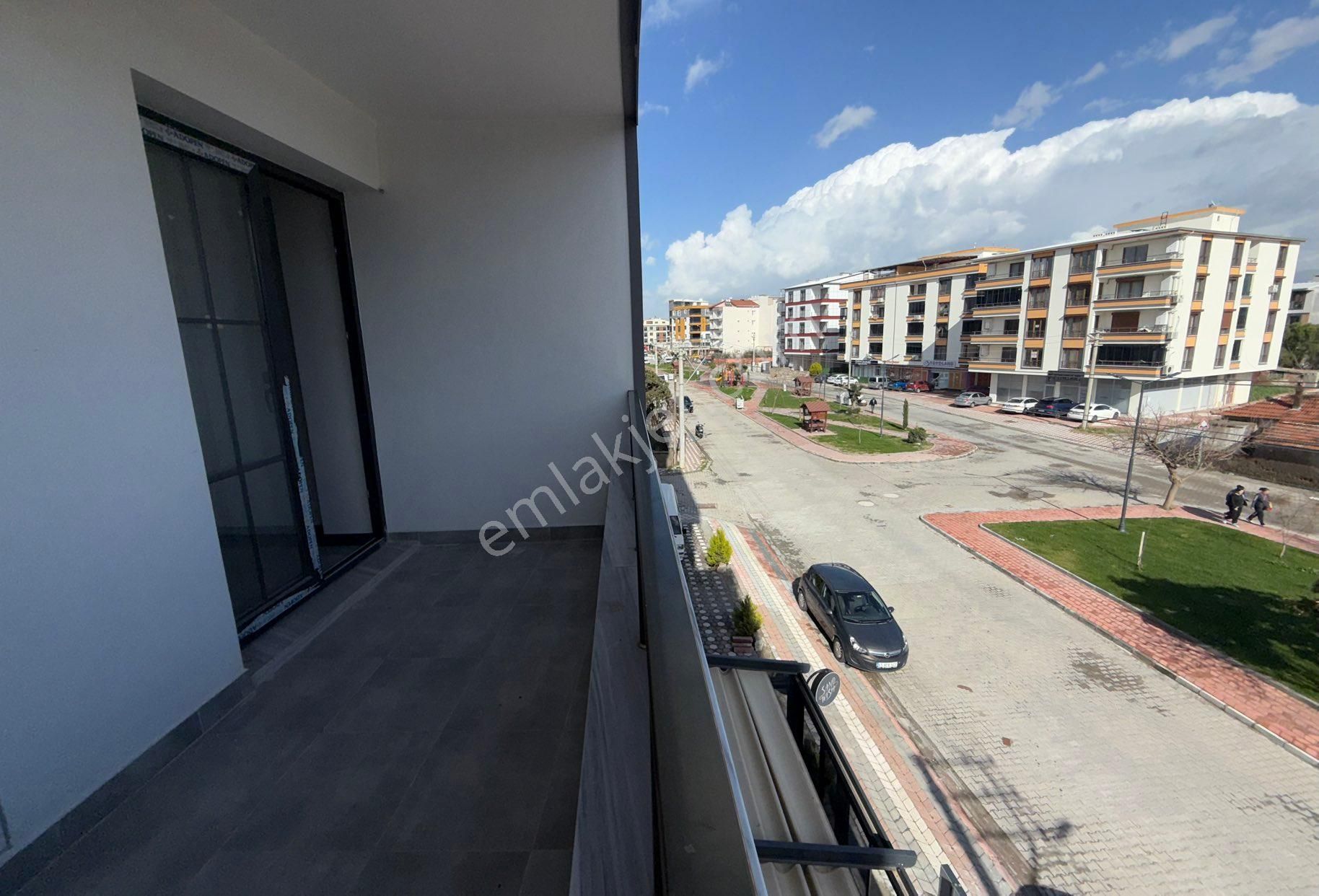 Akhisar Atatürk Mah.prestij Cd.yerden Isıtmalı Satılık 2+1 Kiracılı Arakat Daire - Görsel 7