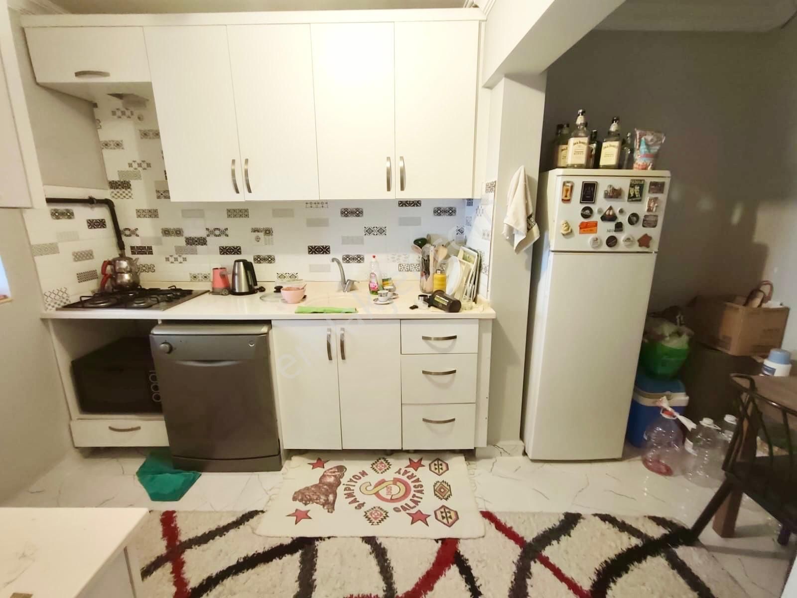 Ordu Caddesinde 3+1 Bahçeli Masrafsız Satılık Daire - Görsel 3