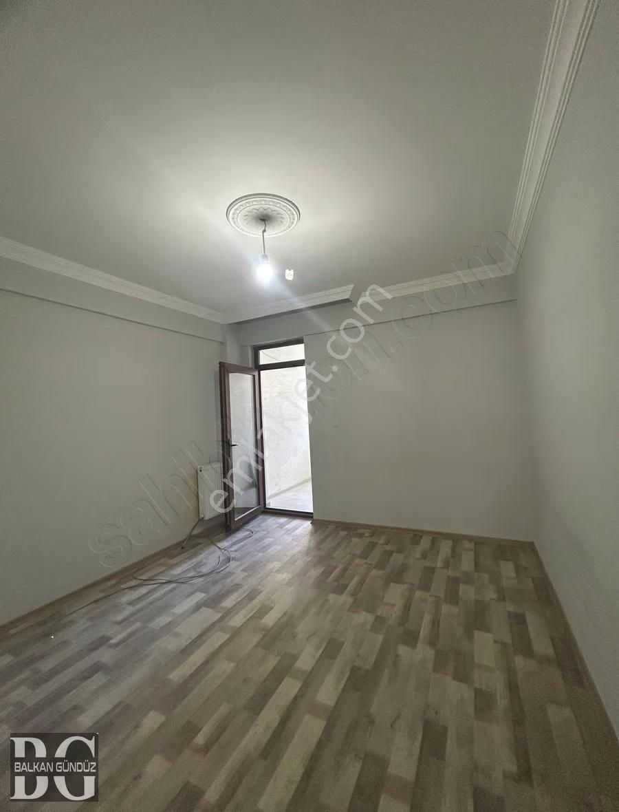 Balkan Gündüz'den Ertuğrulgazi Mah. Lüks 1+1 Kiralık Daire - Görsel 18