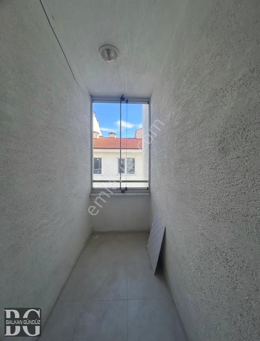 Balkan Gündüz'den Ertuğrulgazi Mah. Lüks 1+1 Kiralık Daire - Görsel 13