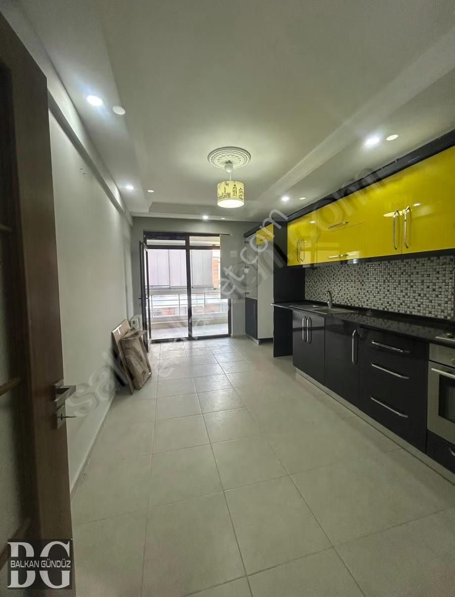 Balkan Gündüz'den Ertuğrulgazi Mah. Lüks 1+1 Kiralık Daire - Görsel 14