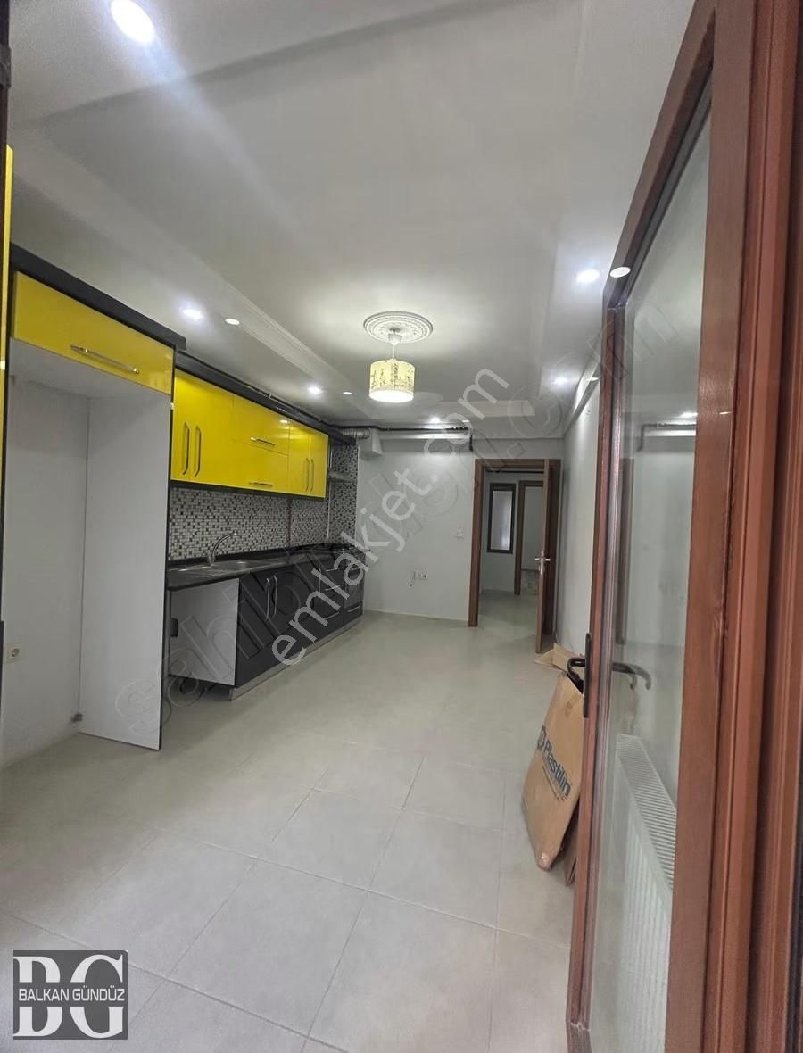 Balkan Gündüz'den Ertuğrulgazi Mah. Lüks 1+1 Kiralık Daire - Görsel 5