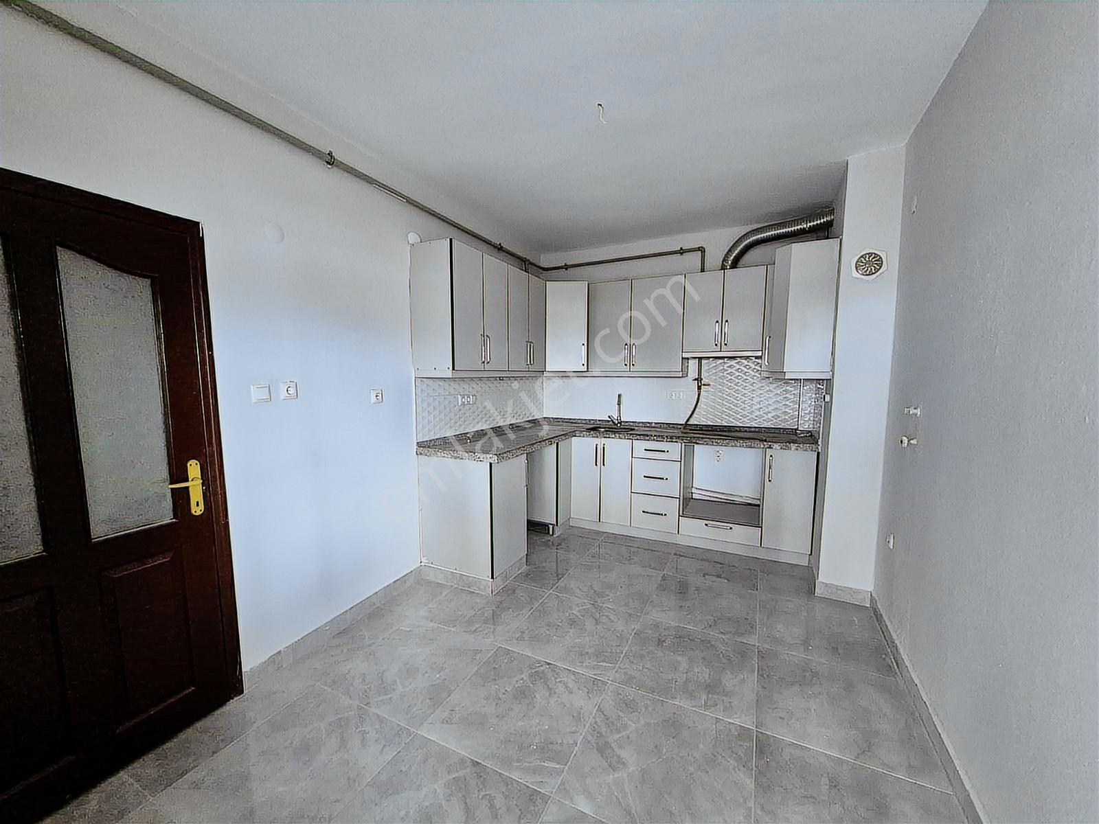 Kuzeykent Sitesinde Kiralık 2+1 Daire (5.kat) - Görsel 4