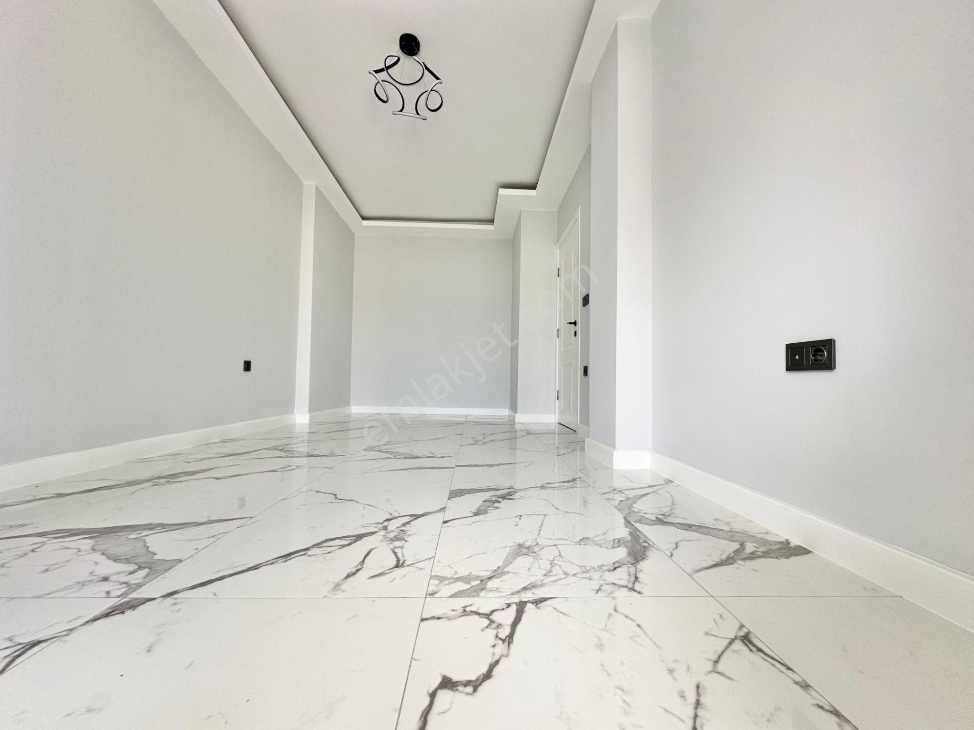 ꧁ay Emlaktan꧂akçay'da Yüksek Kredili Arakat Ön Cephe Denize Yakın Kapalı Balkonlu Satılık 1+1 Daire - Görsel 19