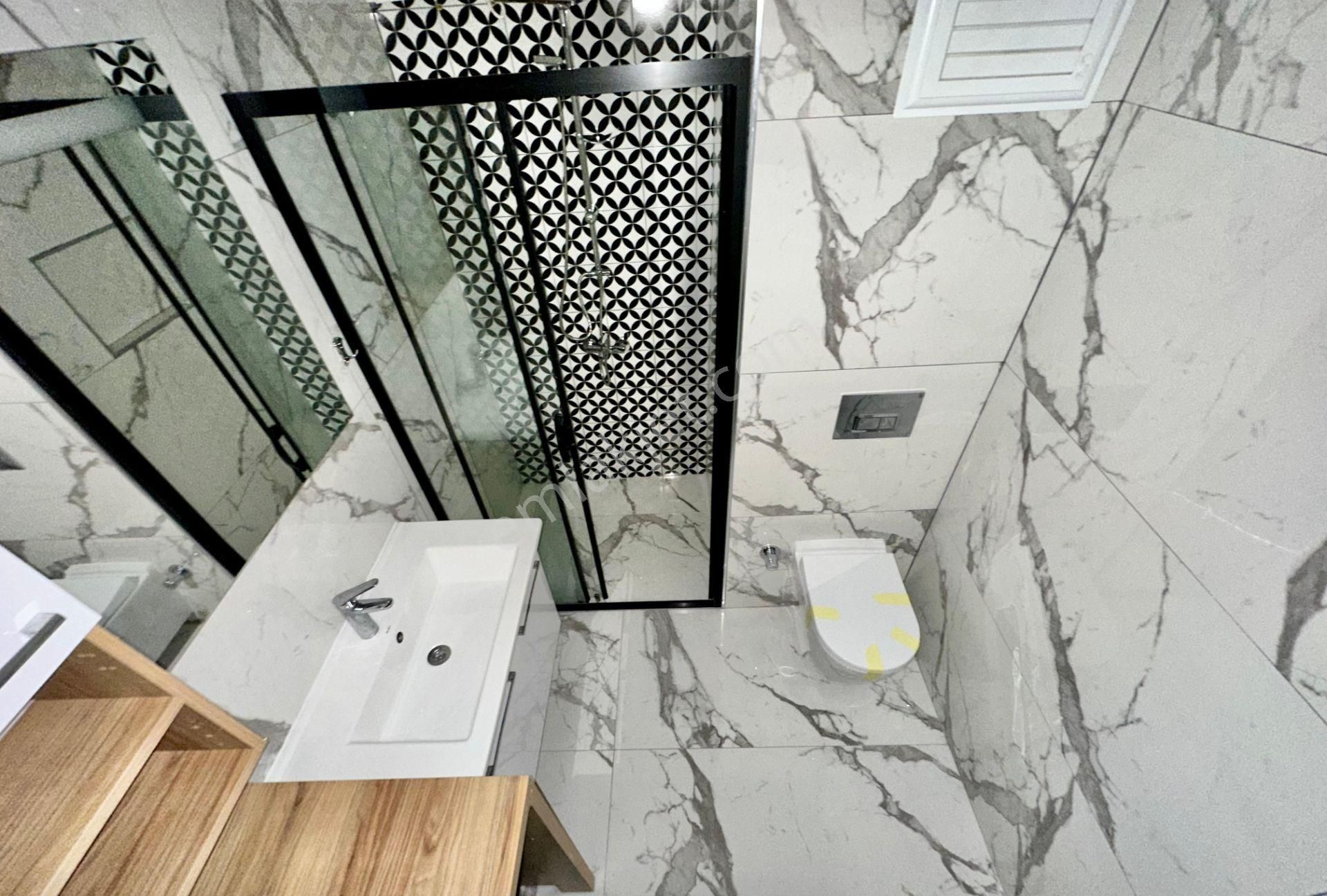 ꧁ay Emlaktan꧂akçay'da Yüksek Kredili Arakat Ön Cephe Denize Yakın Kapalı Balkonlu Satılık 1+1 Daire - Görsel 27