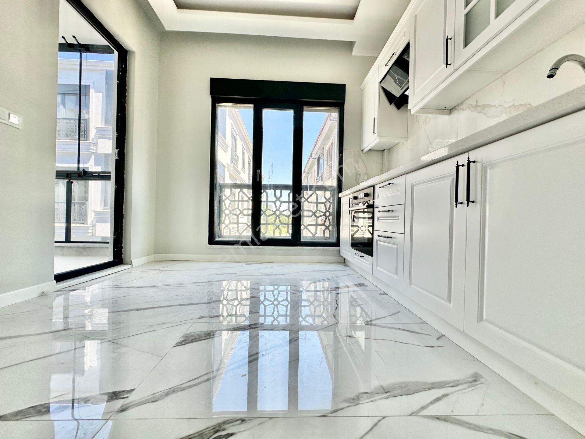 ⭐akçay Ay Emlak'tan⭐altınkum'da Ebeveyn Banyolu Şık Tasarımlı Lüx Butik Sitede Satılık 2+1 Daire - Görsel 4