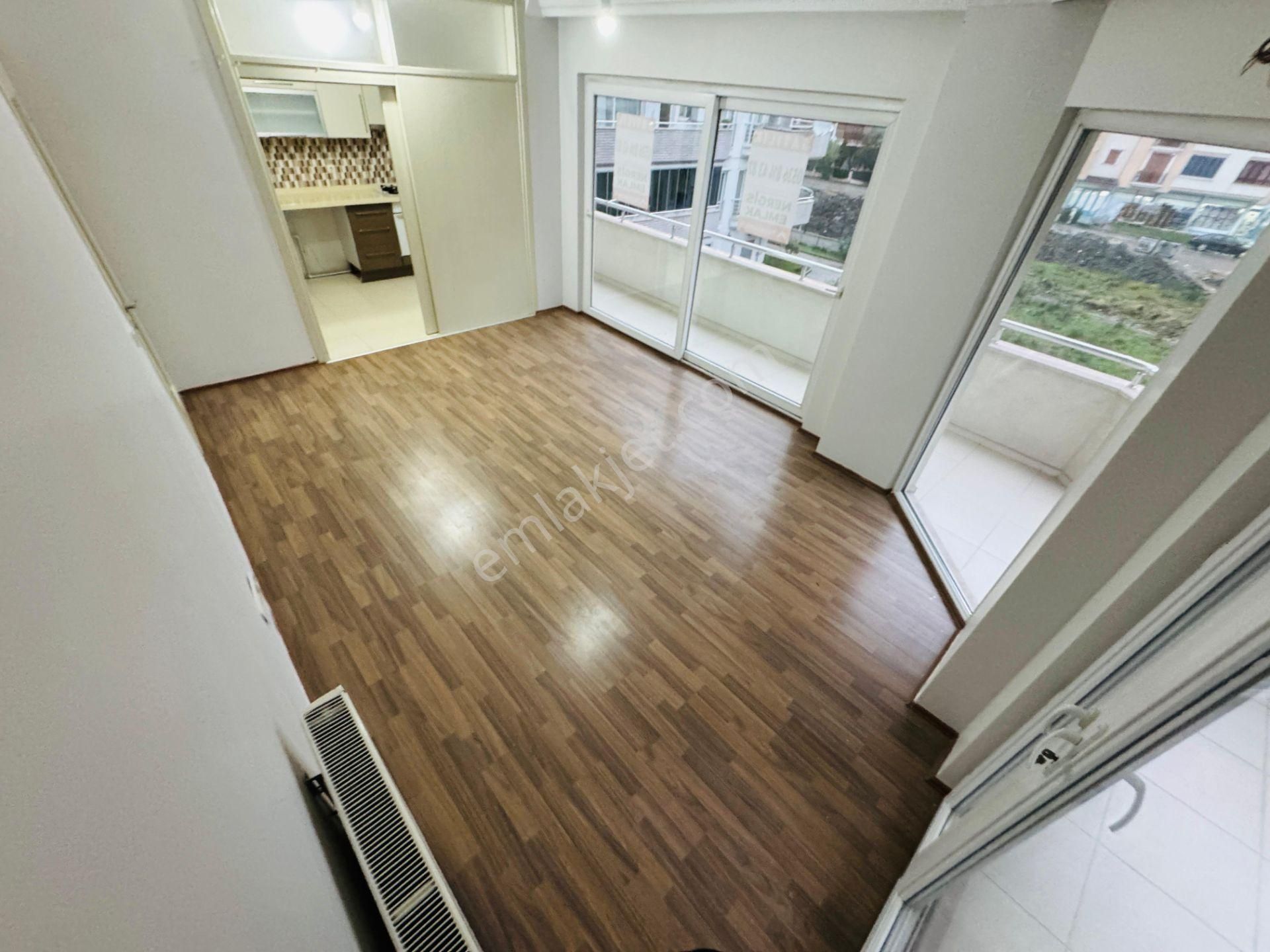 🏡 Referans'tan İkizçay'da Ön Cephe Havuzlu Geniş Fırsat 2+1 Daire - Görsel 2