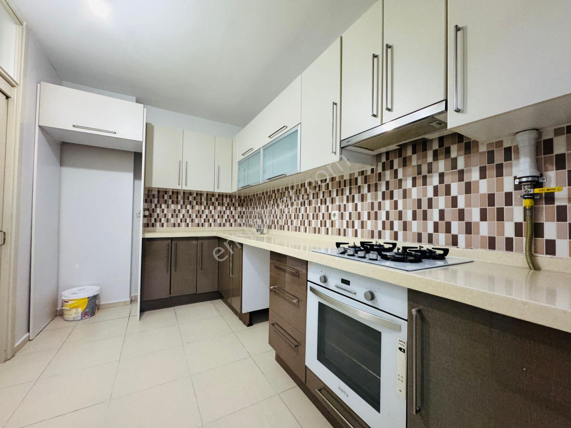 🏡 Referans'tan İkizçay'da Ön Cephe Havuzlu Geniş Fırsat 2+1 Daire - Görsel 17