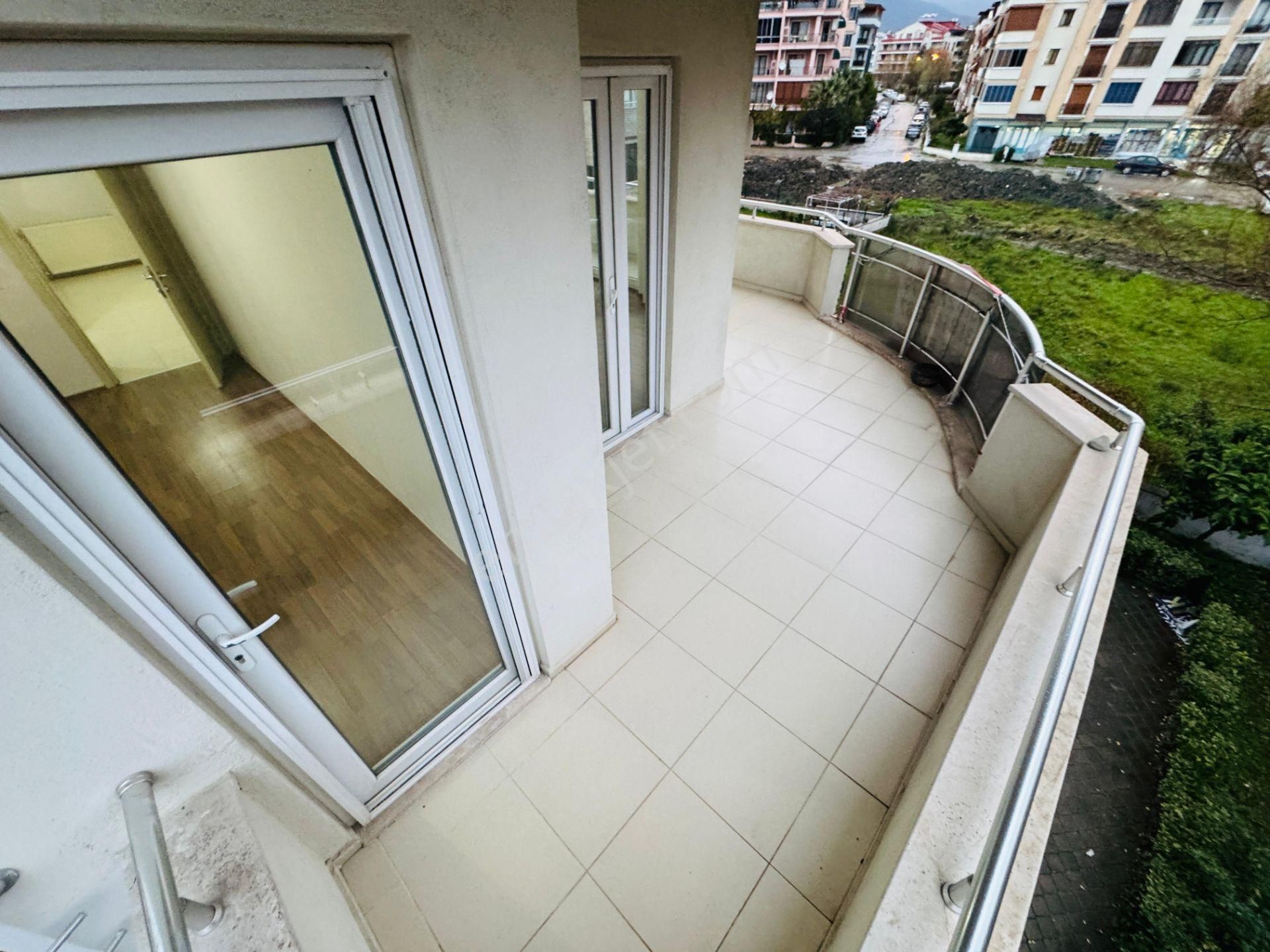 🏡 Referans'tan İkizçay'da Ön Cephe Havuzlu Geniş Fırsat 2+1 Daire - Görsel 5