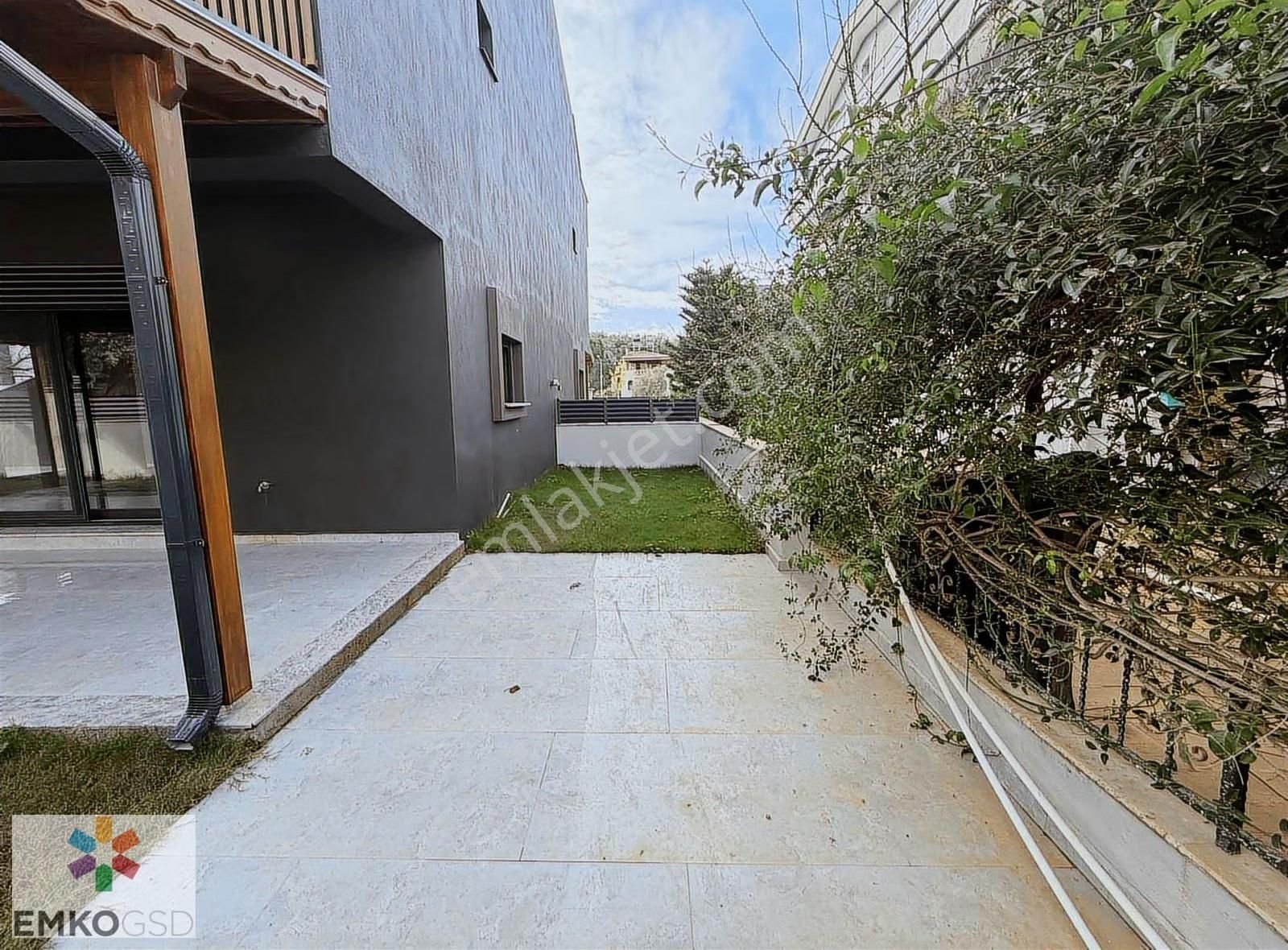 Özdere Deniz Tarafında Müstakil Otoparklı Köşe Villa(emko) - Görsel 34
