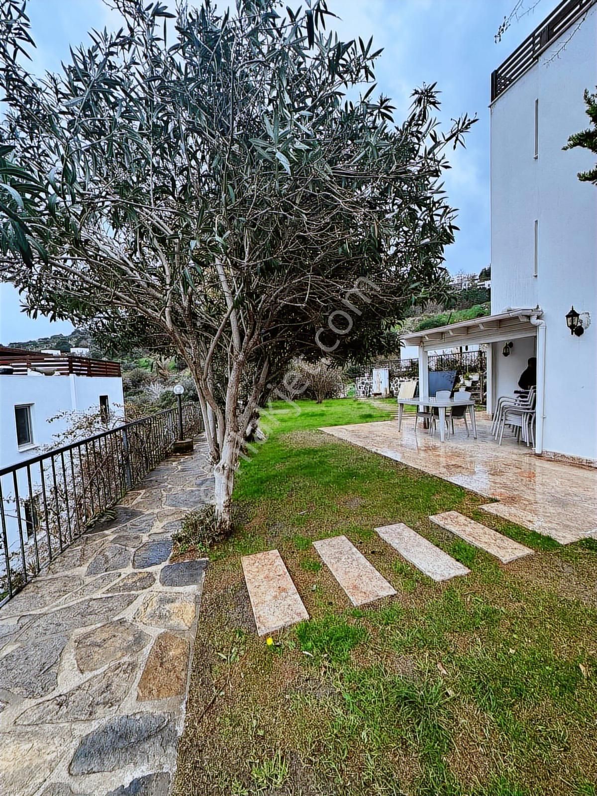 Gümüşlük Te Bahçeli Doğa Manzaralı 3+1 - Görsel 5