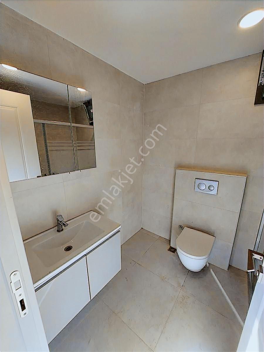 Üsküdar Merkeze Yakın Asansörlü Satılık Sıfır Dubleks 4+1 - Görsel 18