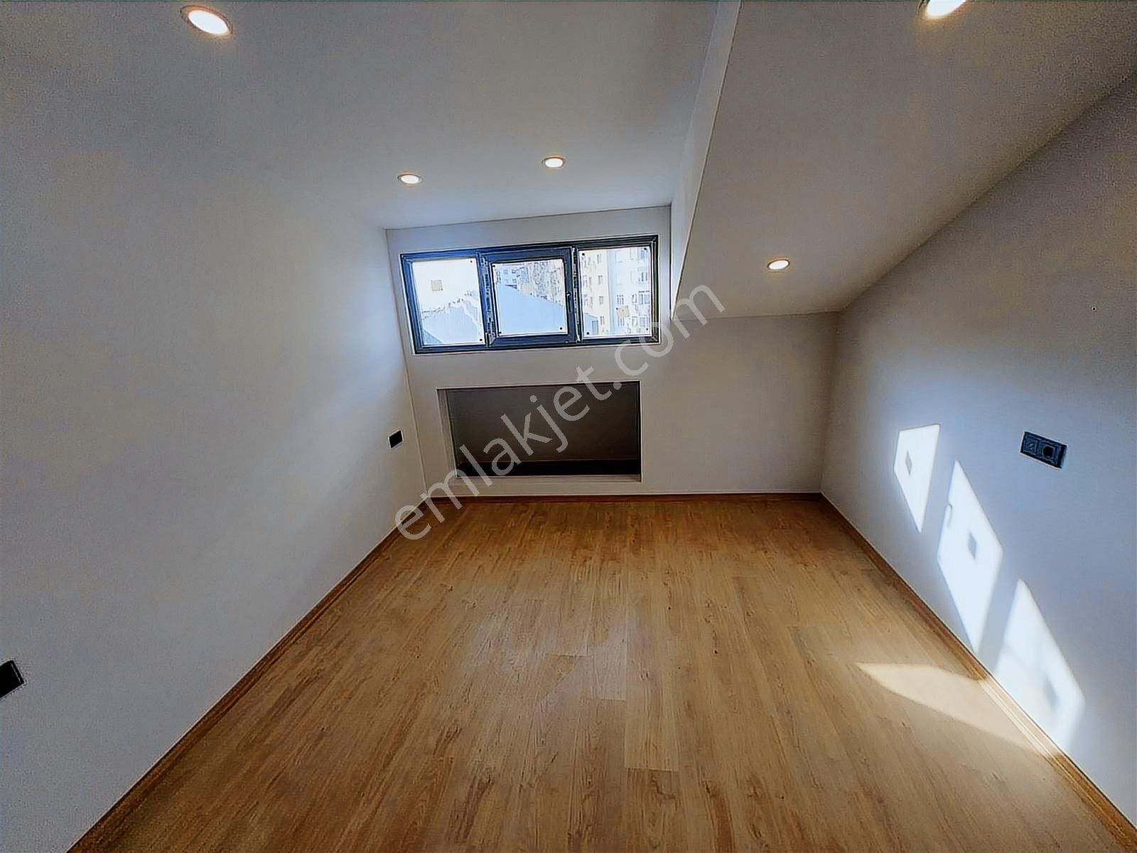 Üsküdar Merkeze Yakın Asansörlü Satılık Sıfır Dubleks 4+1 - Görsel 20