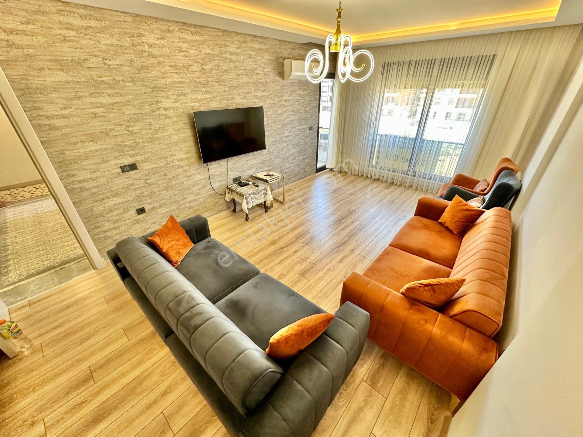 ꧁tek Yetkili Ay Emlaktan꧂akçay'da Kombili Denize Yakın Arakat Ayrı Mutfak Satılık 2+1 Daire