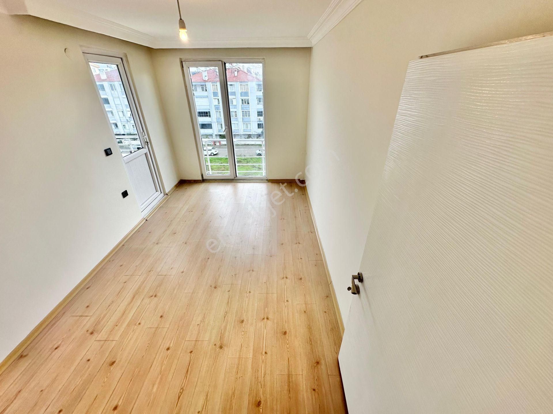 ꧁ay Emlaktan꧂akçay'da Ön Cephe Asansörlü Satılık 3+1 Geniş Daire - Görsel 15