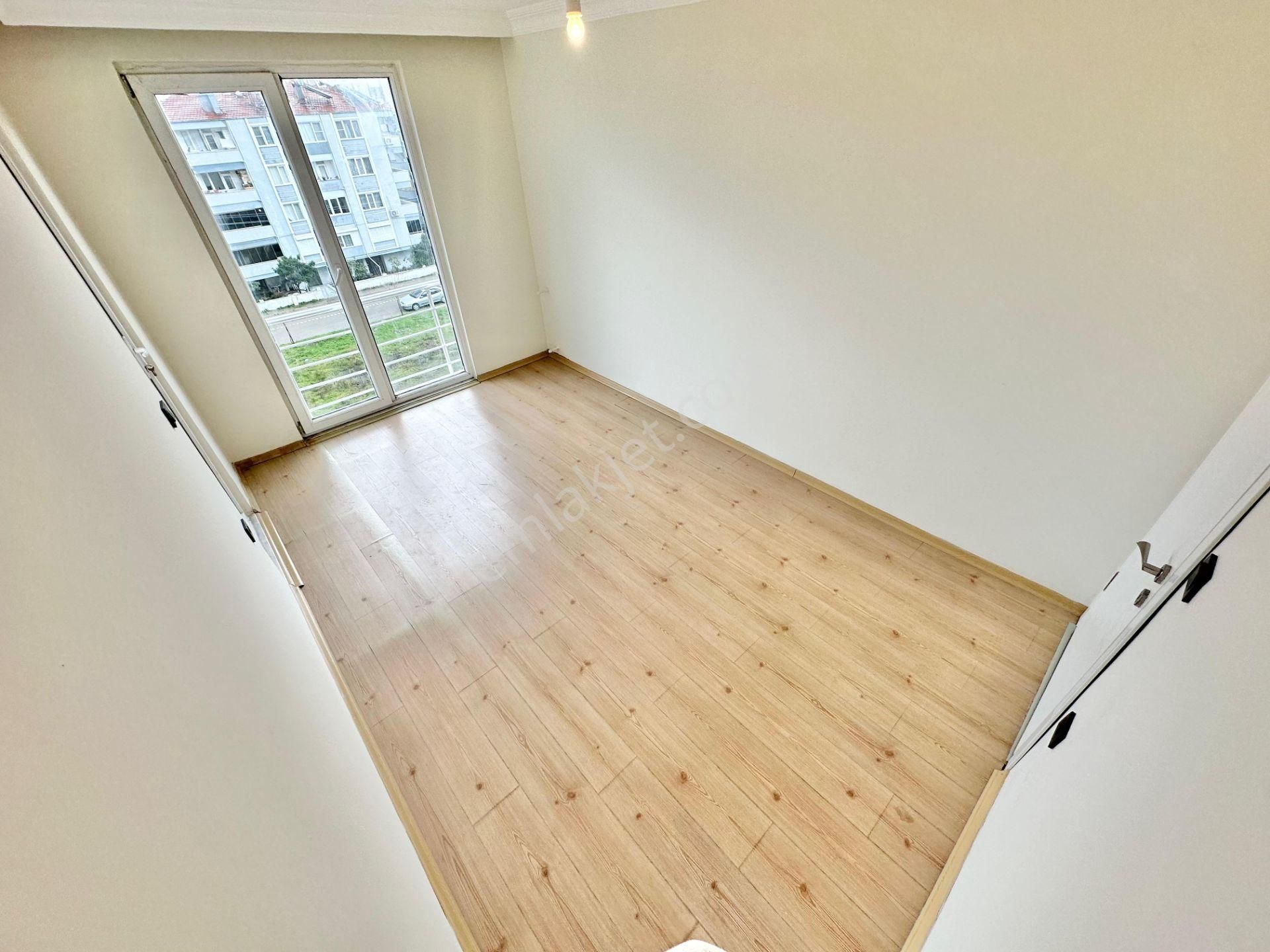 ꧁ay Emlaktan꧂akçay'da Ön Cephe Asansörlü Satılık 3+1 Geniş Daire - Görsel 16