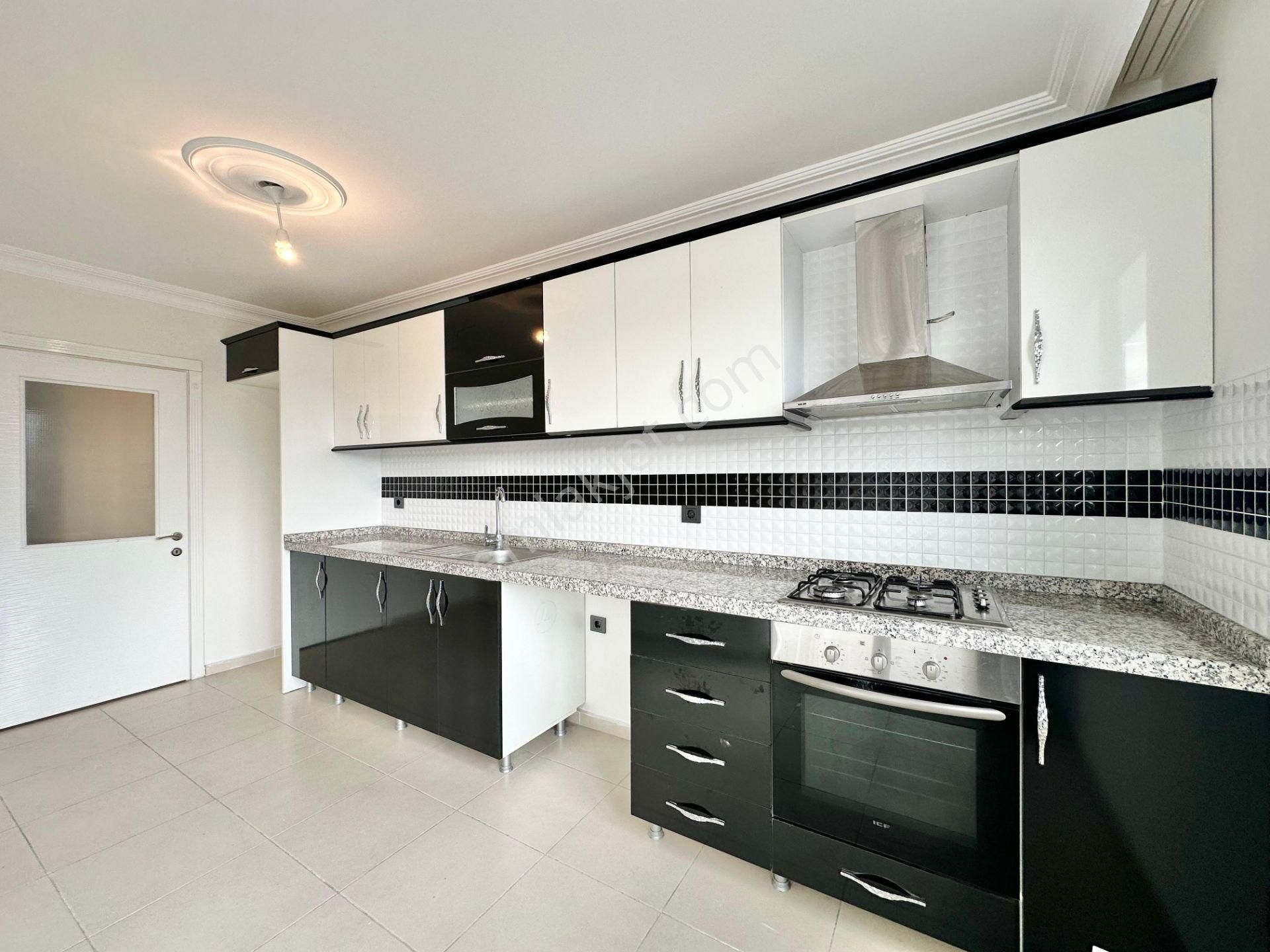 ꧁ay Emlaktan꧂akçay'da Ön Cephe Asansörlü Satılık 3+1 Geniş Daire - Görsel 4