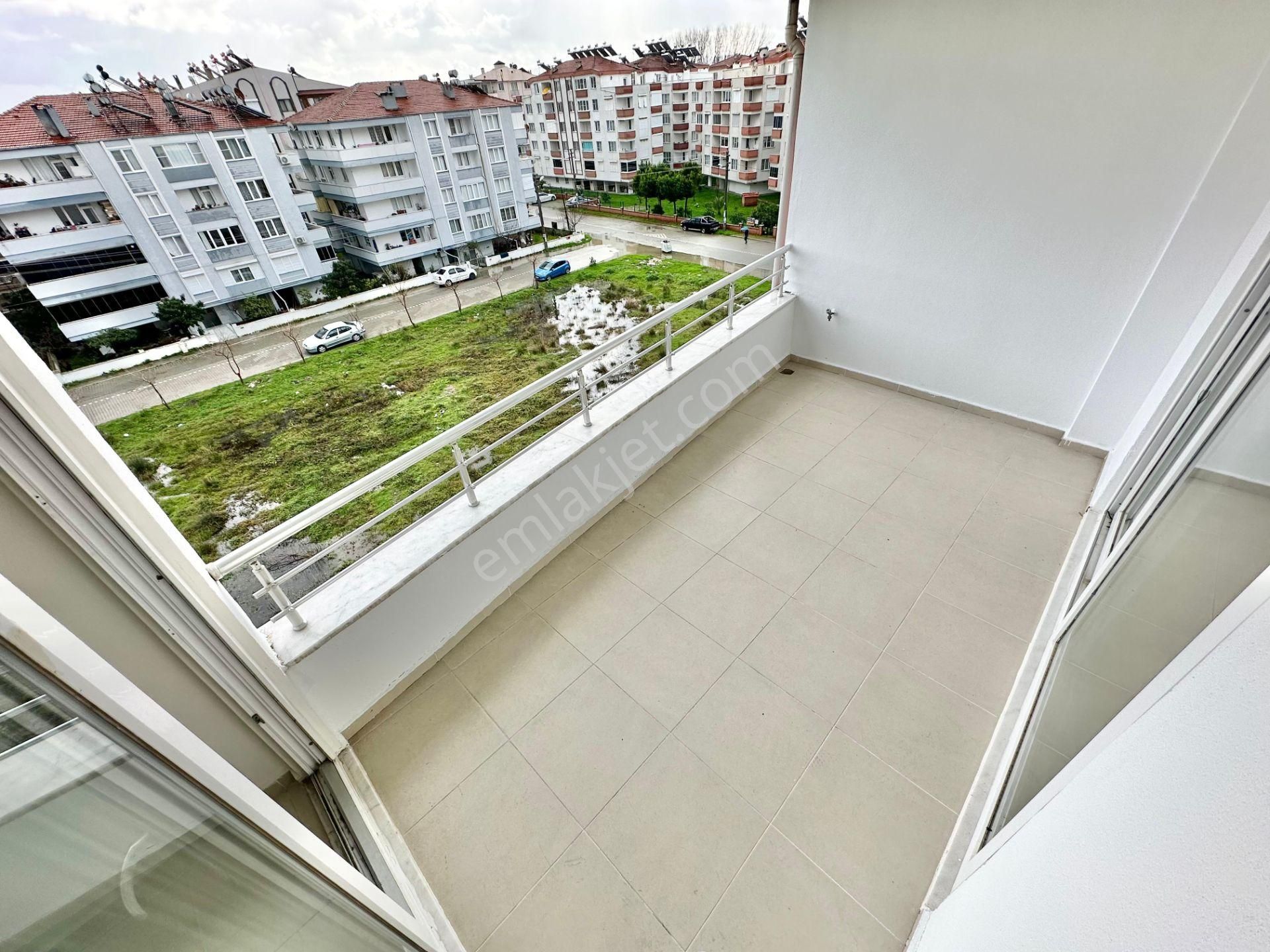 ꧁ay Emlaktan꧂akçay'da Ön Cephe Asansörlü Satılık 3+1 Geniş Daire - Görsel 6