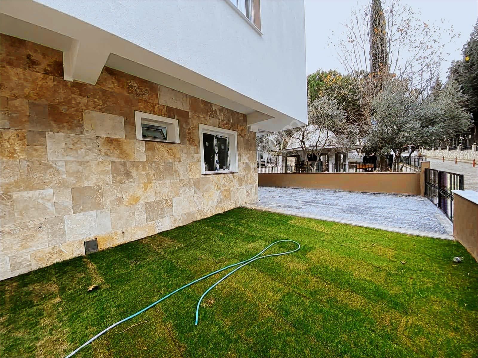 Pascha Emlak'tan Güzelçamlı'da Satılık Müstakil Bahçeli Daire - Görsel 33