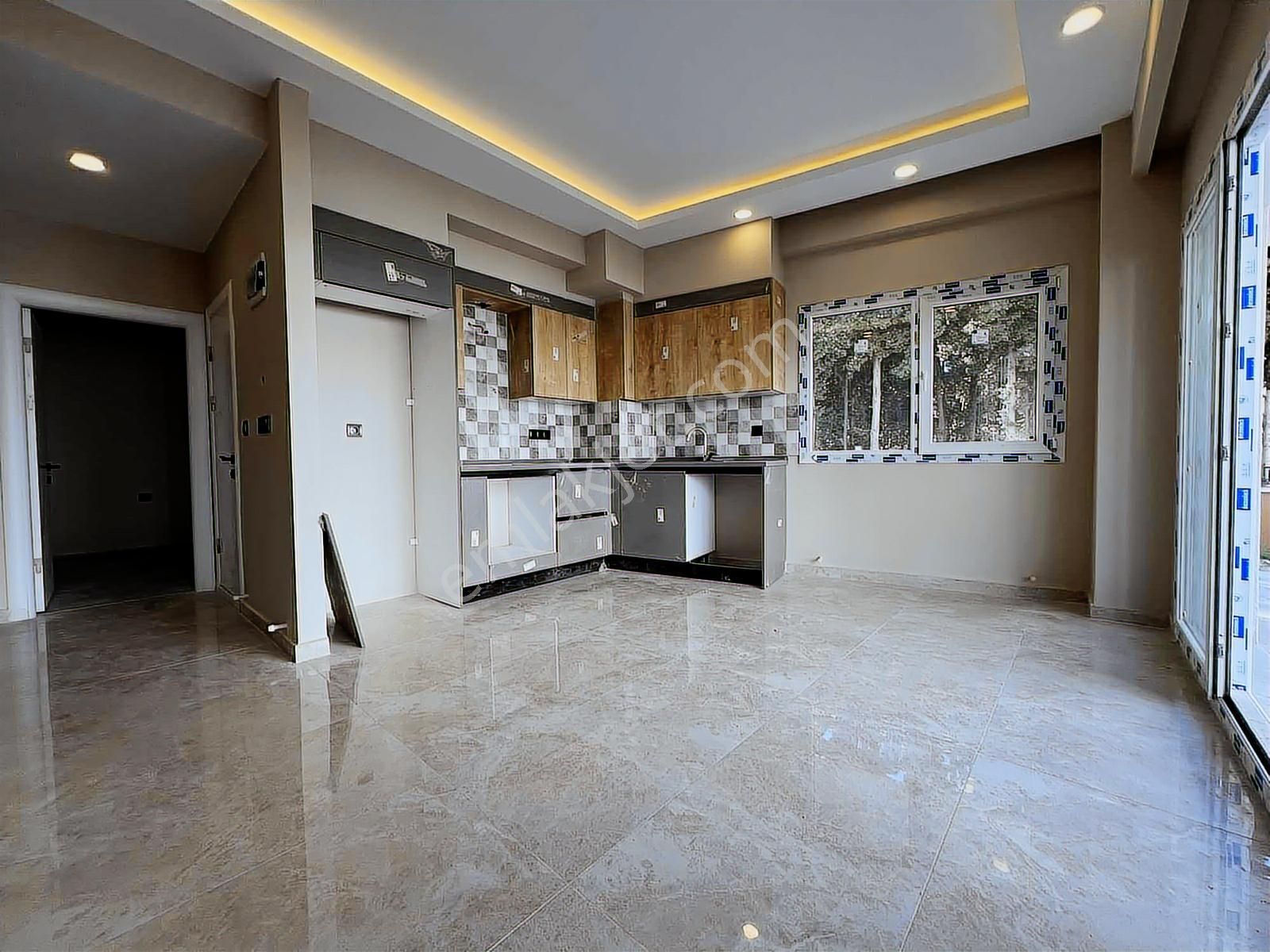 Pascha Emlak'tan Güzelçamlı'da Satılık Müstakil Bahçeli Daire - Görsel 41