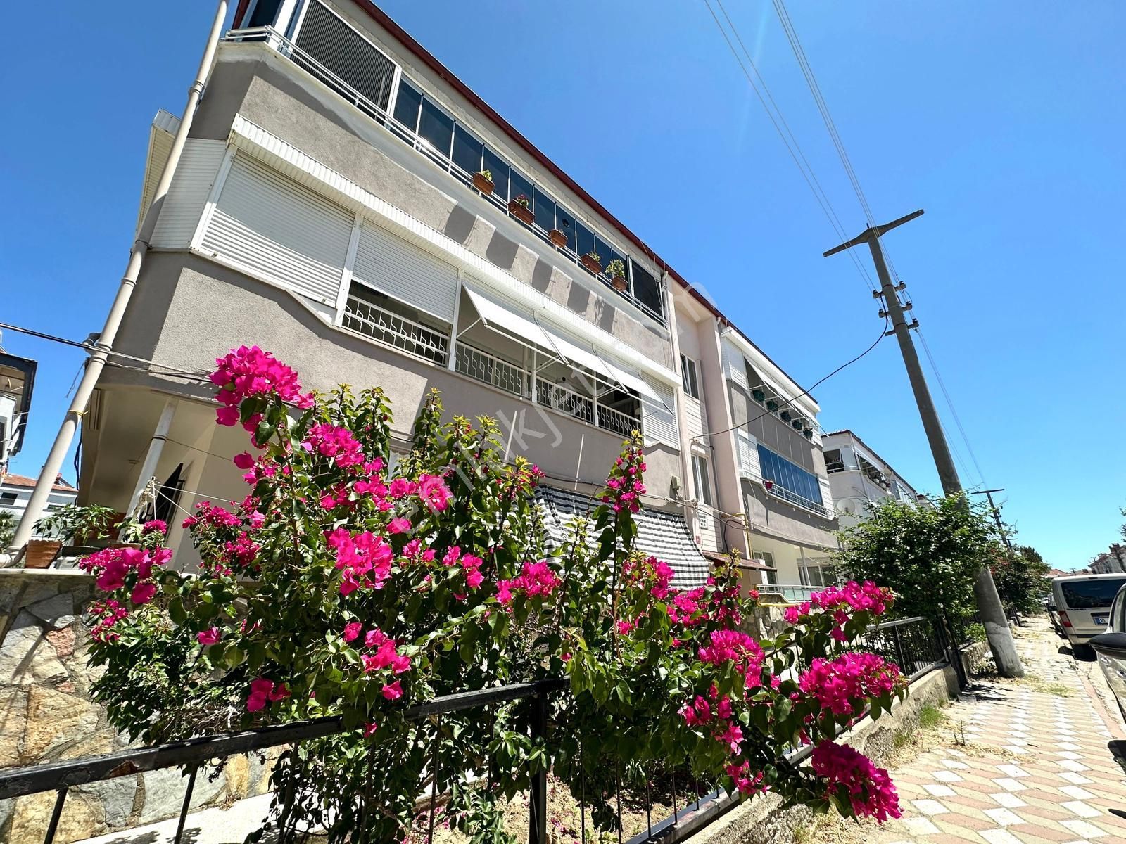 🏡 Referans'tan Akçay'da Cam Balkonlu Çift Wc Askeri Kamp Yakını Fırsat 2+1 Daire - Görsel 8