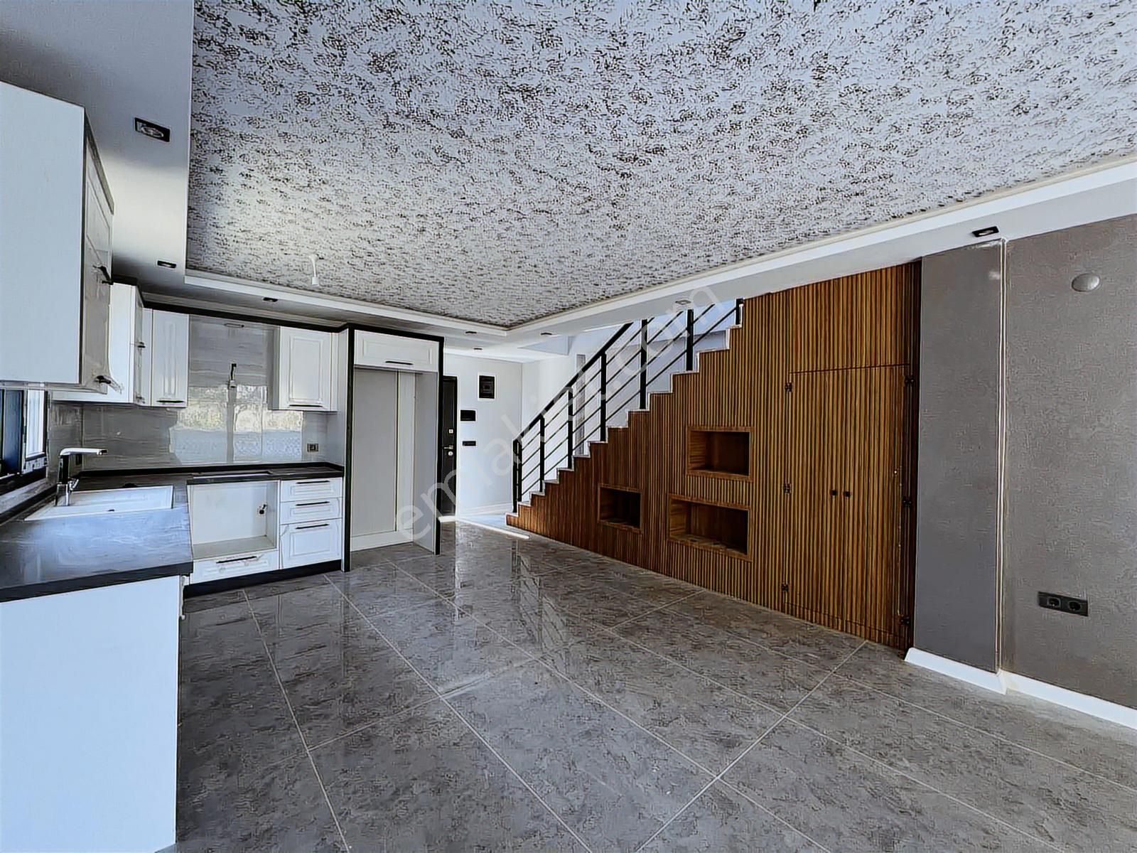 Pascha Emlak'tan Güzelçamlı'da Müstakil 310m2 Arsalı 3+1 Villa - Görsel 3