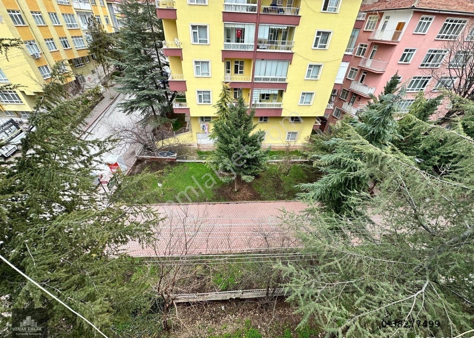 Uzman Emlak Ofisinden İncirli Mh.de Katta Manzaralı 3+1 Daire - Görsel 8