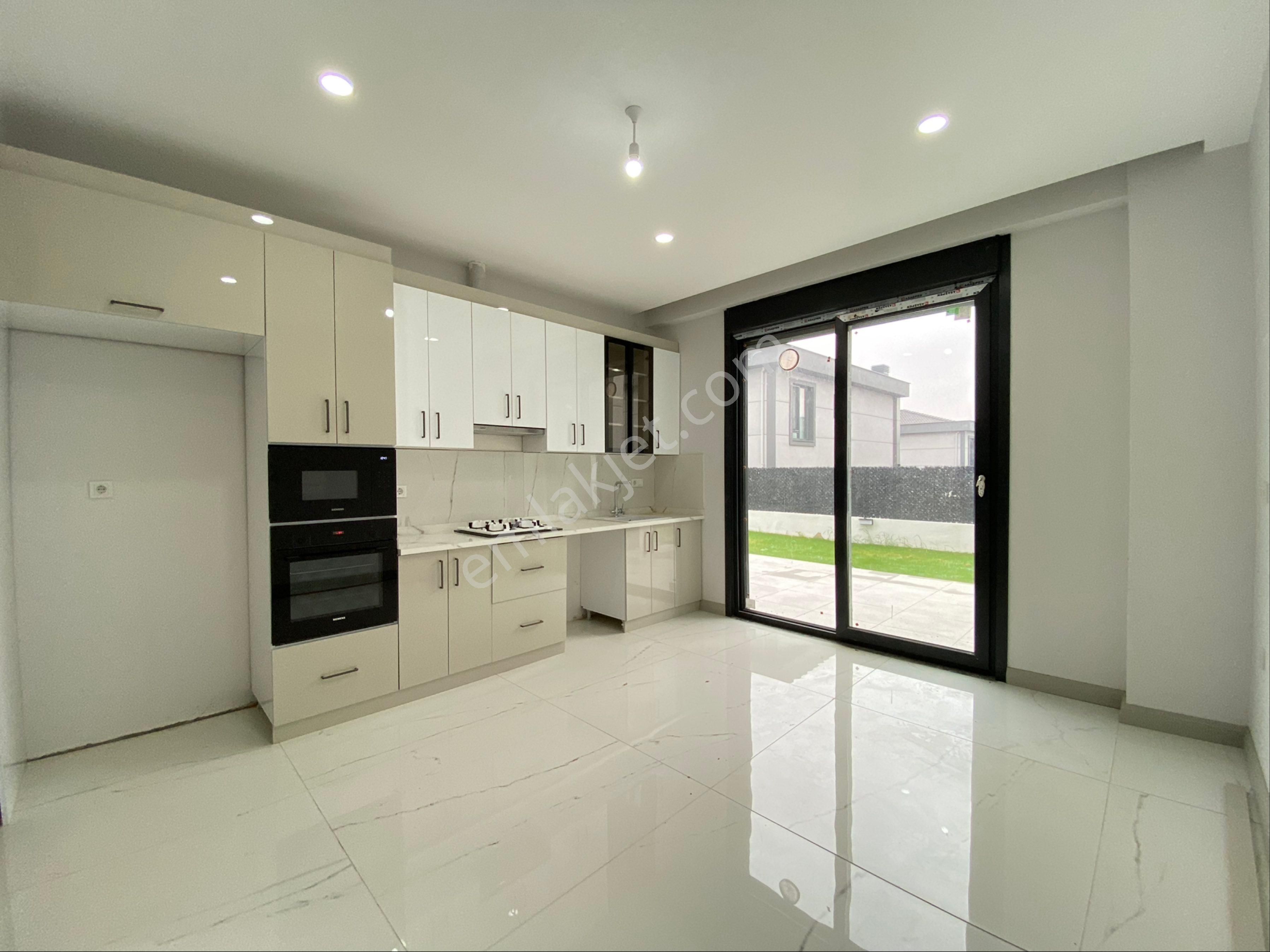 Önerlerde 4+1 Müstakil Havuzlu Satılık Villa - Görsel 13