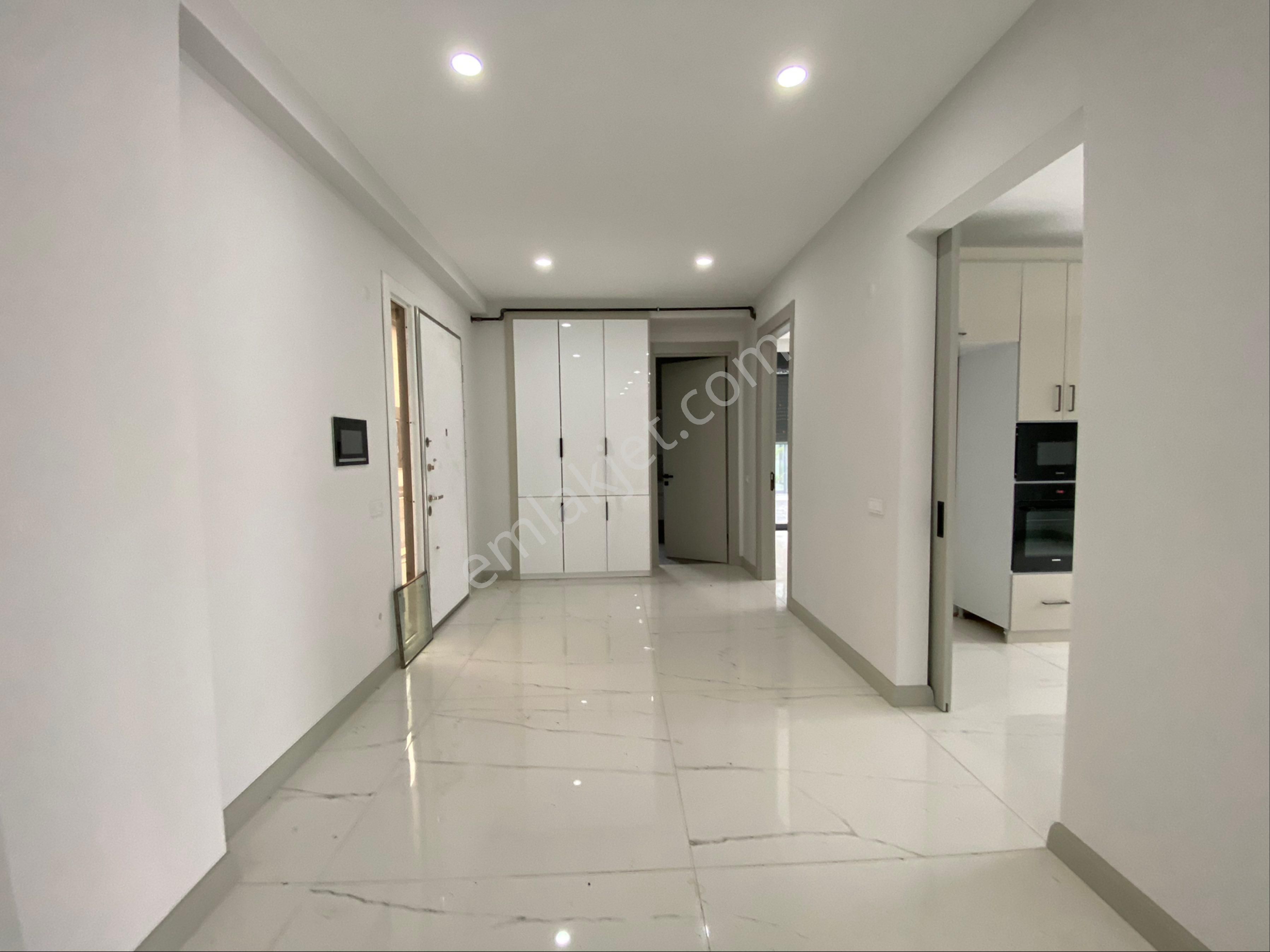 Önerlerde 4+1 Müstakil Havuzlu Satılık Villa - Görsel 17