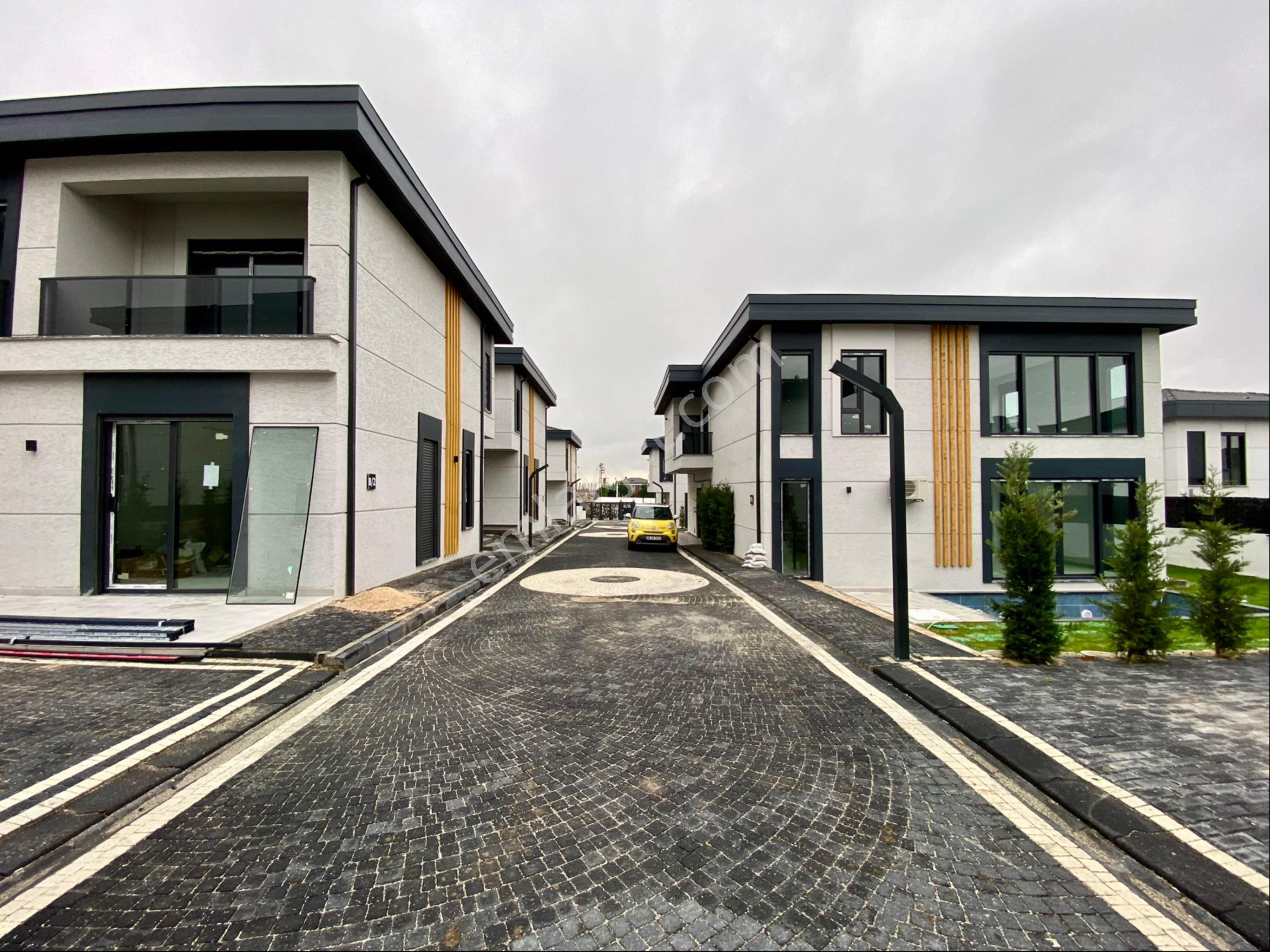 Önerlerde 4+1 Müstakil Havuzlu Satılık Villa - Görsel 7