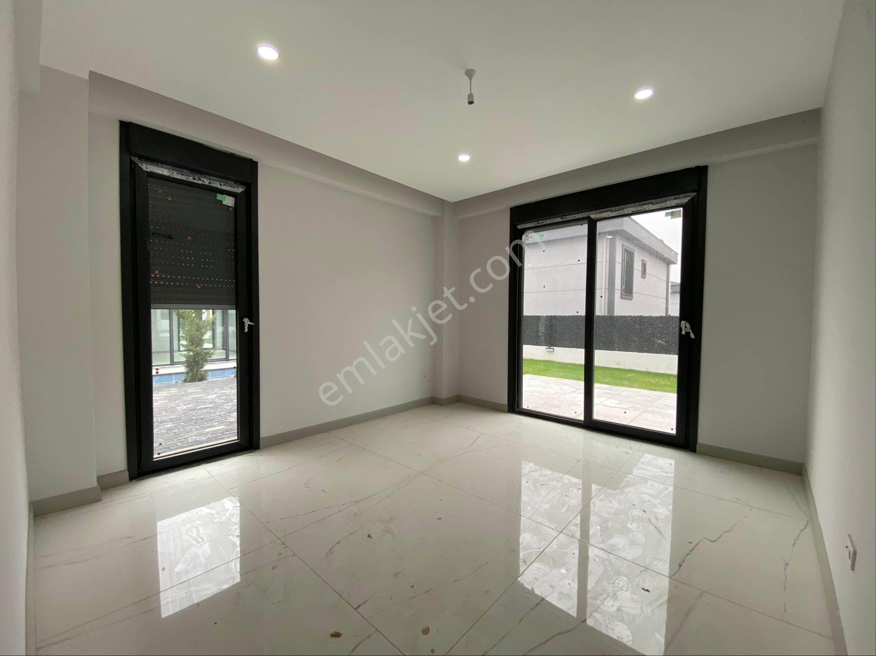 Önerlerde 4+1 Müstakil Havuzlu Satılık Villa - Görsel 14