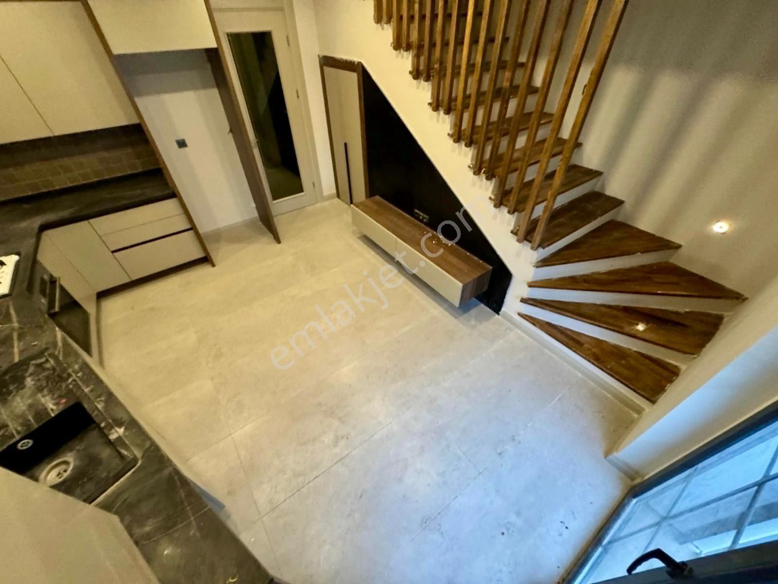 🏡 Referans'tan Geniş Teraslı Denize 50 Mt Lüks Şık Tasarımlı 2+1 Dubleks - Görsel 25