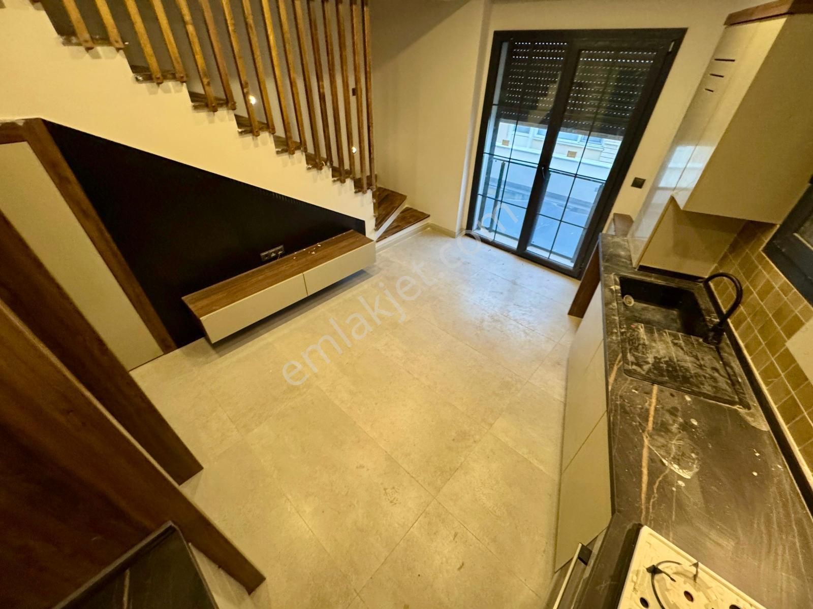 🏡 Referans'tan Geniş Teraslı Denize 50 Mt Lüks Şık Tasarımlı 2+1 Dubleks - Görsel 19