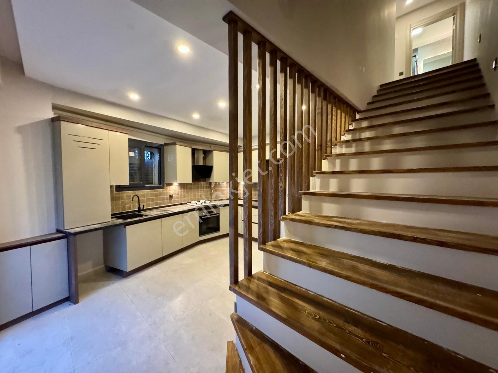 🏡 Referans'tan Geniş Teraslı Denize 50 Mt Lüks Şık Tasarımlı 2+1 Dubleks - Görsel 5