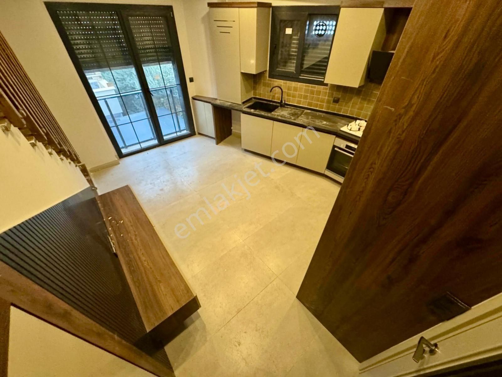 🏡 Referans'tan Geniş Teraslı Denize 50 Mt Lüks Şık Tasarımlı 2+1 Dubleks - Görsel 22