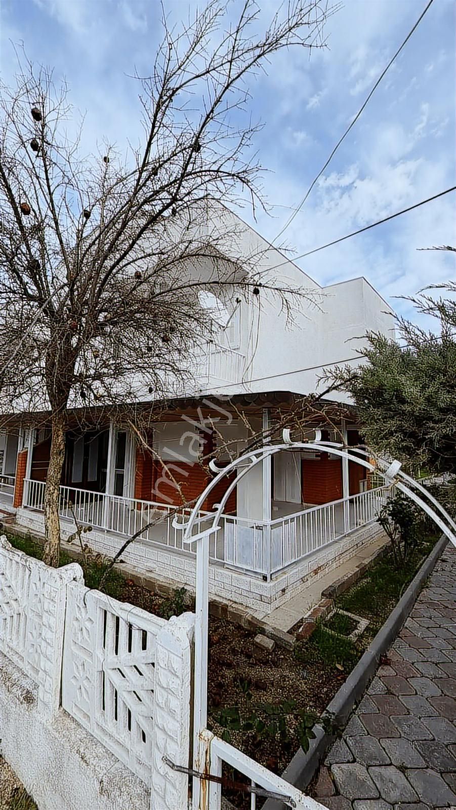 Pascha Emlak'tan Güzelçamlı'da Denize 350m Satılık 4+1 Villa