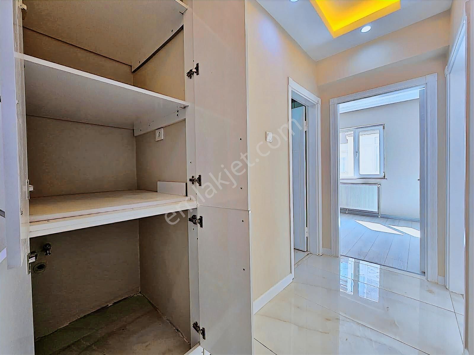 30 Ağustos'ta 3+1 Ultra Lüks Yapılı Güney - Batı Cephe Ara Kat - Görsel 35