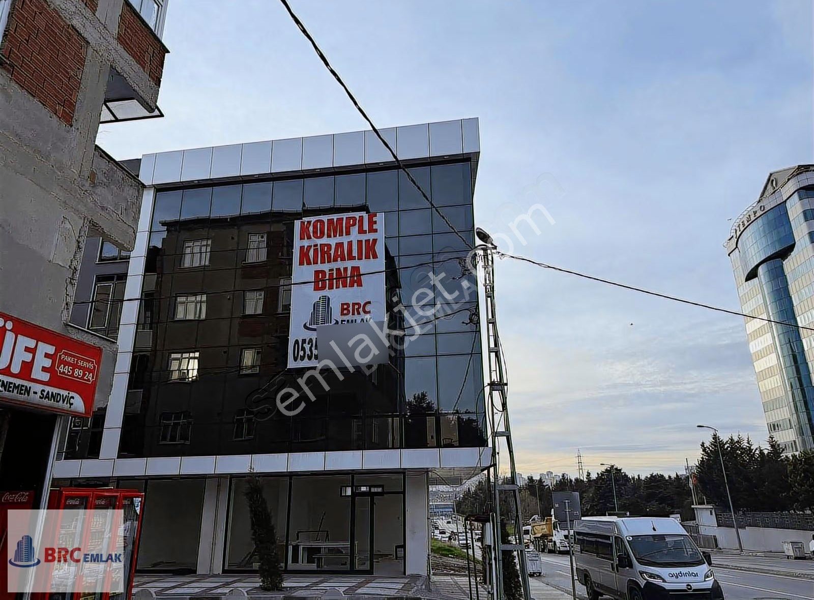 Bağcılar Mahmutbey Ordu Caddesin Komple Sıfır Kiralık Köşe Bina - Görsel 30