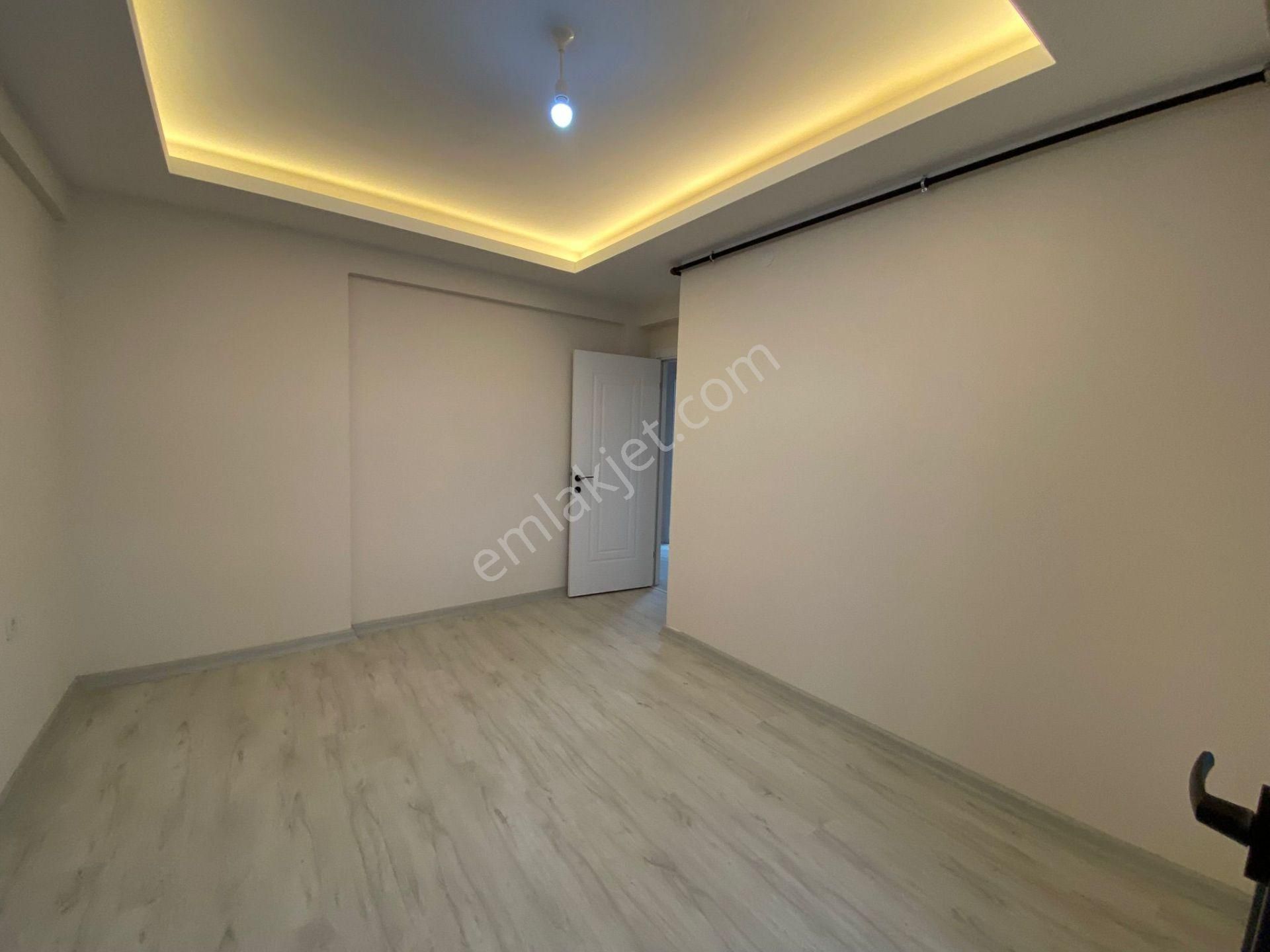 Bahçelievlerde Yeni Bina 2+1 Doğalgazlı - Görsel 26