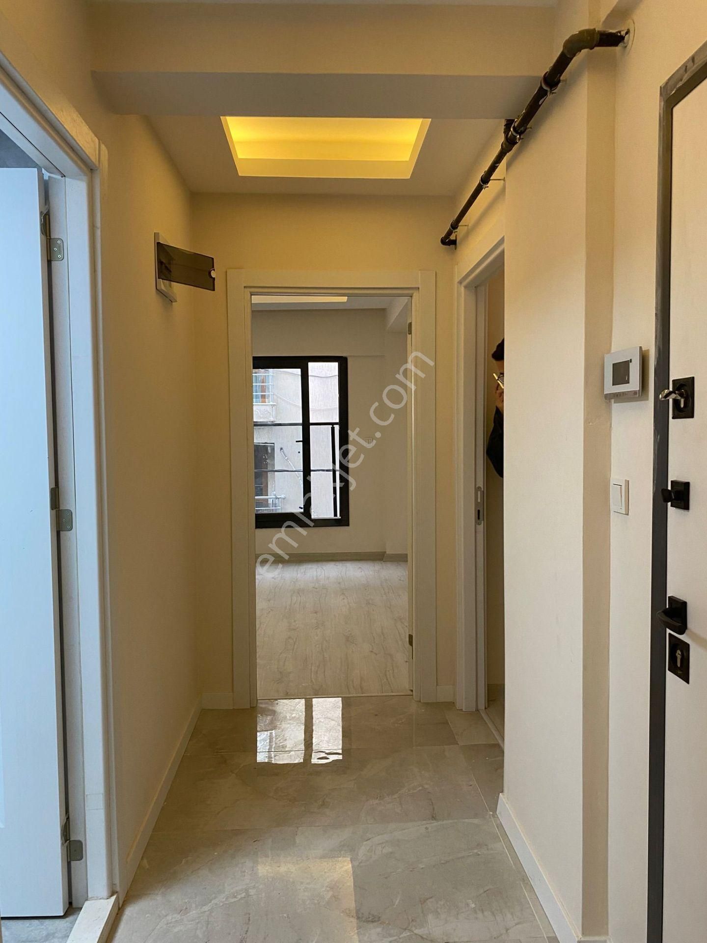 Bahçelievlerde Yeni Bina 2+1 Doğalgazlı - Görsel 15