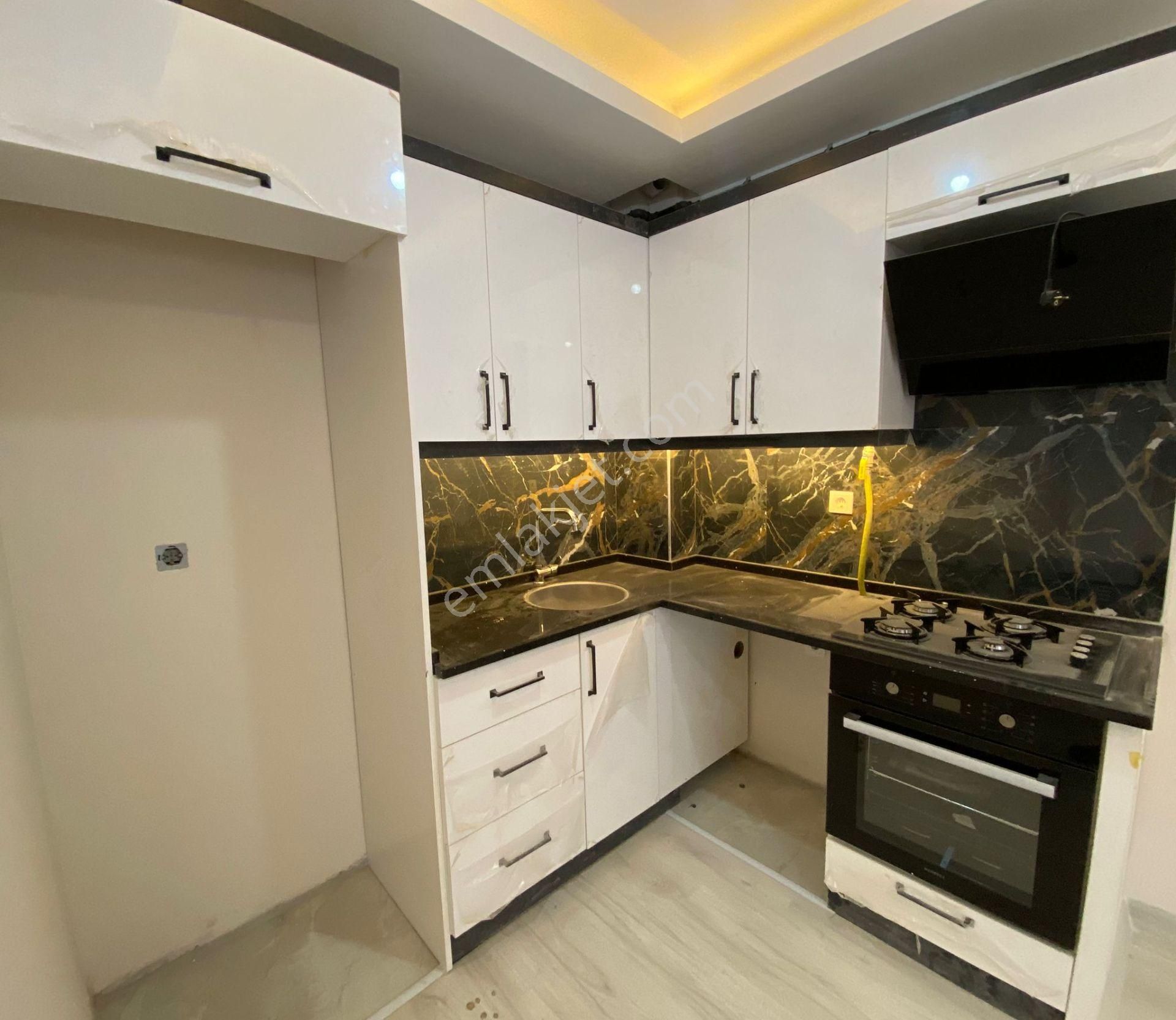 Bahçelievlerde Yeni Bina 2+1 Doğalgazlı - Görsel 5