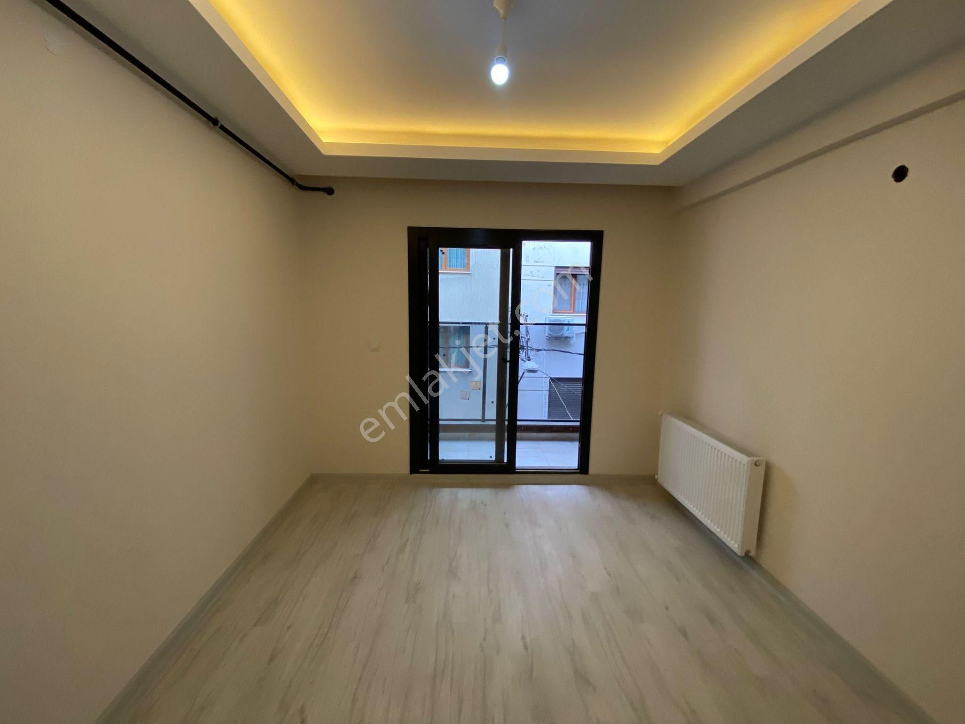 Bahçelievlerde Yeni Bina 2+1 Doğalgazlı - Görsel 14