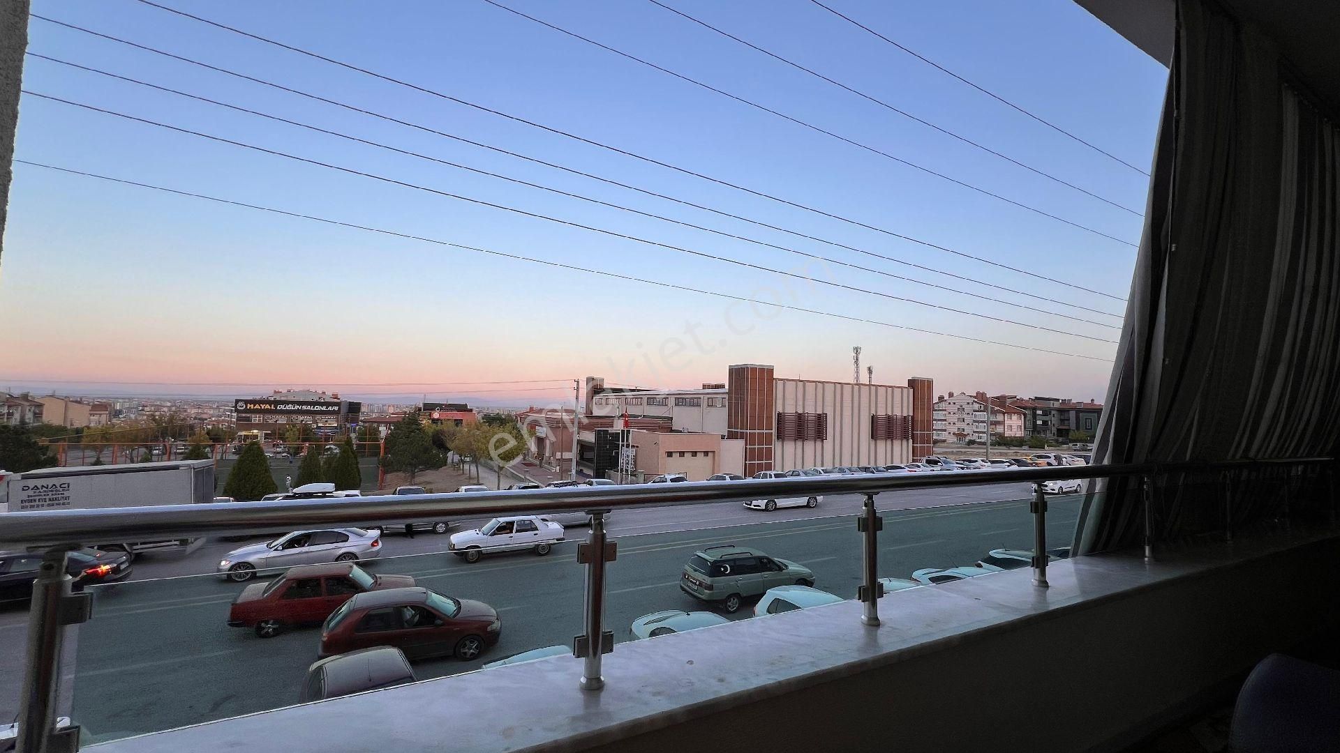 Emin Gyo'dan Kelebekler Vadisi Yakını Satılık 3+1 Daire - Görsel 18