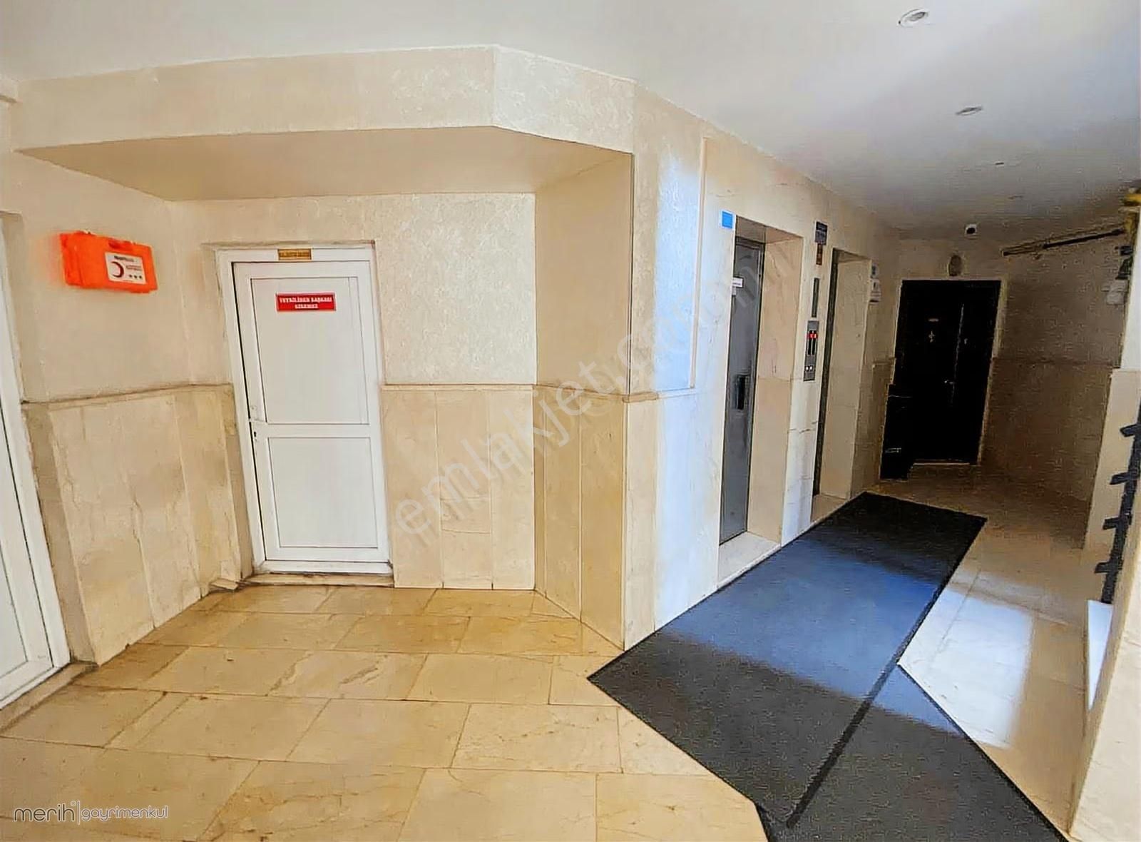 Efekent Sitesi Çok Geniş 3+1 Ara Kat Güney Cepheli Daire - Görsel 3